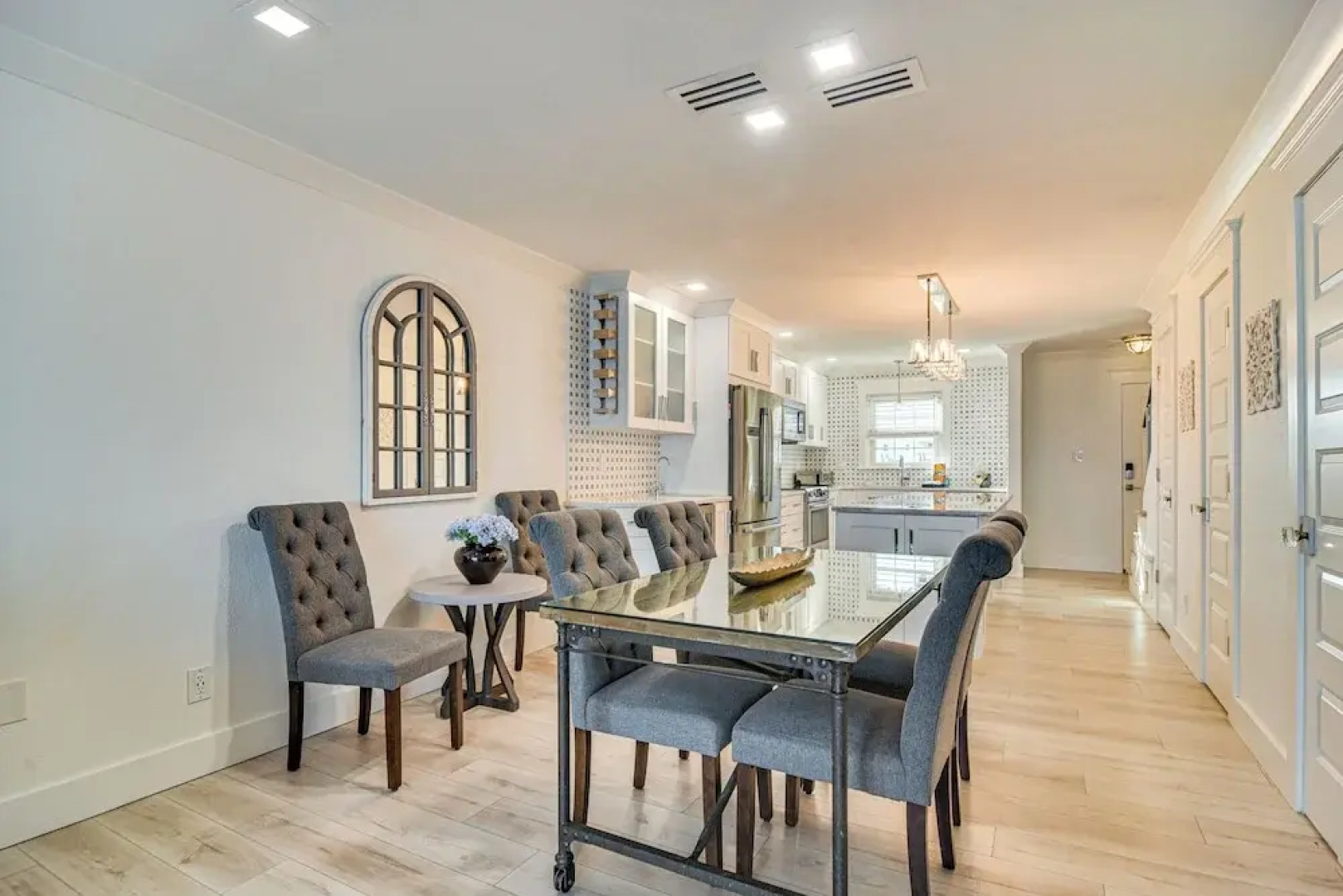 Bayfront St Petersburg Retreat 4 Mi to Downtown!