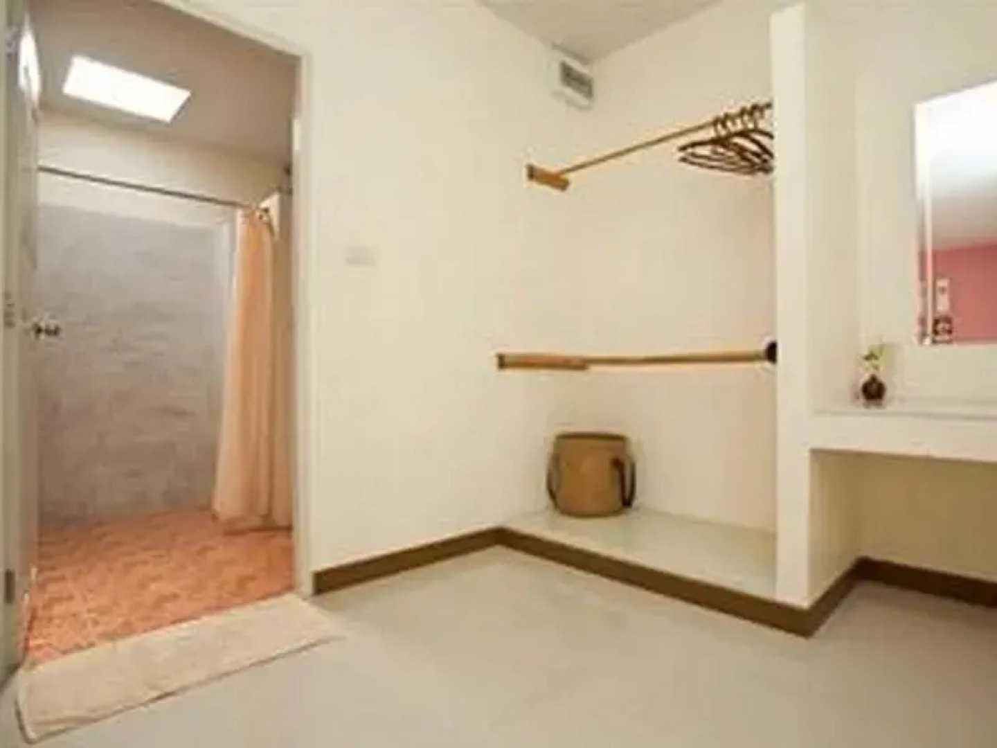 Tiew Maprao Ao Pran Resort