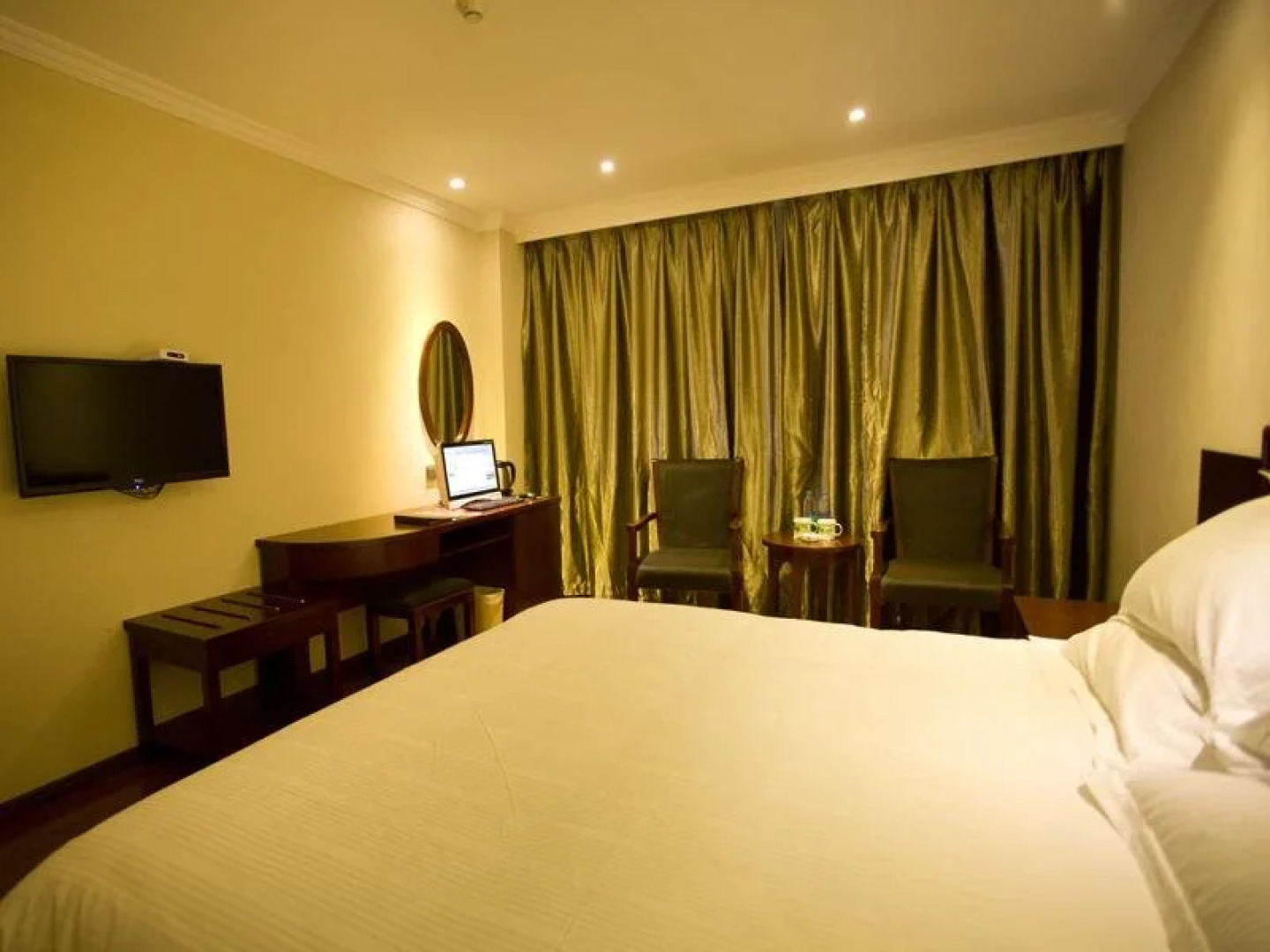 GreenTree Inn Fuzhou Dongxiang Longshan Express Hotel