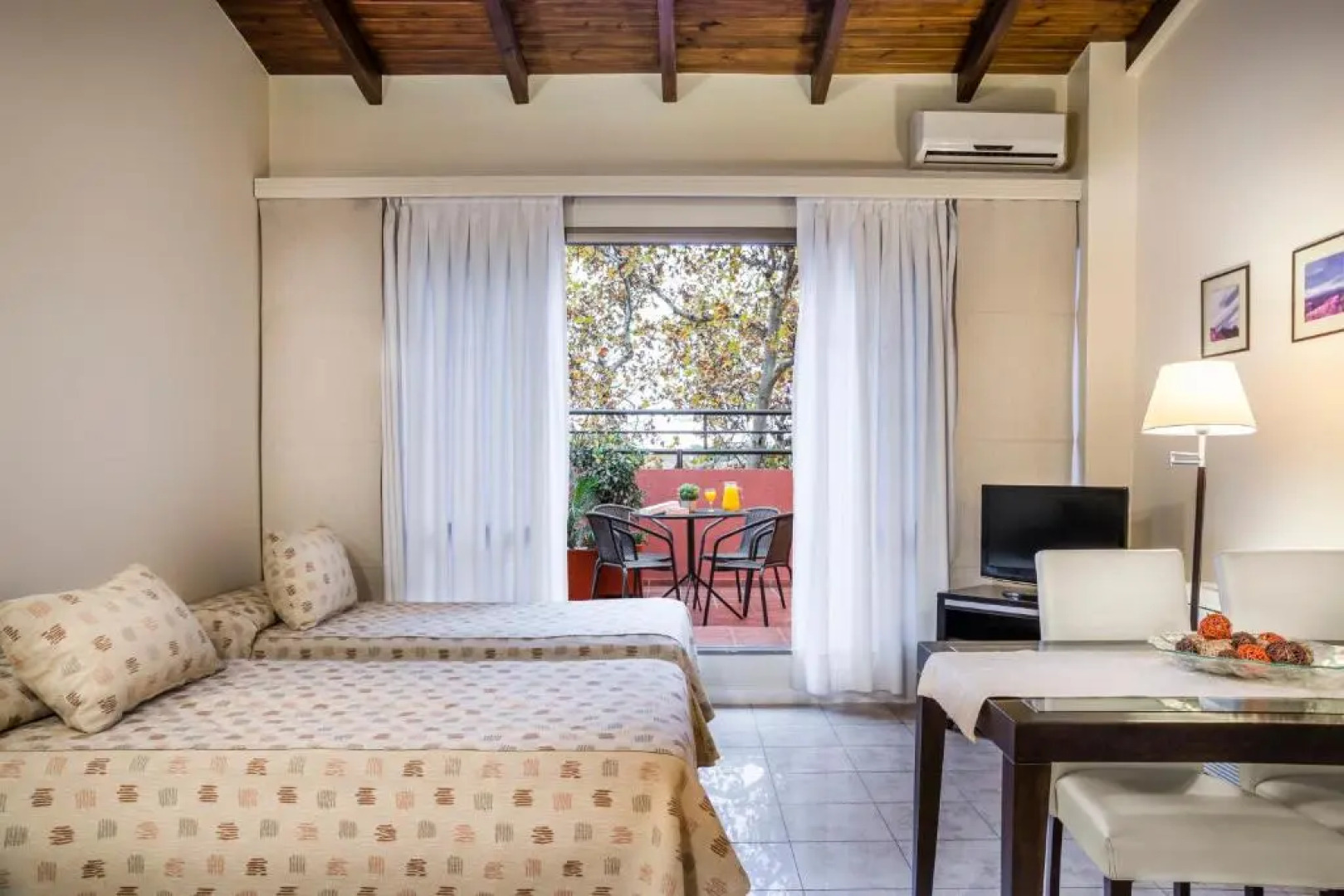 Montañas Azules Apart Hotel