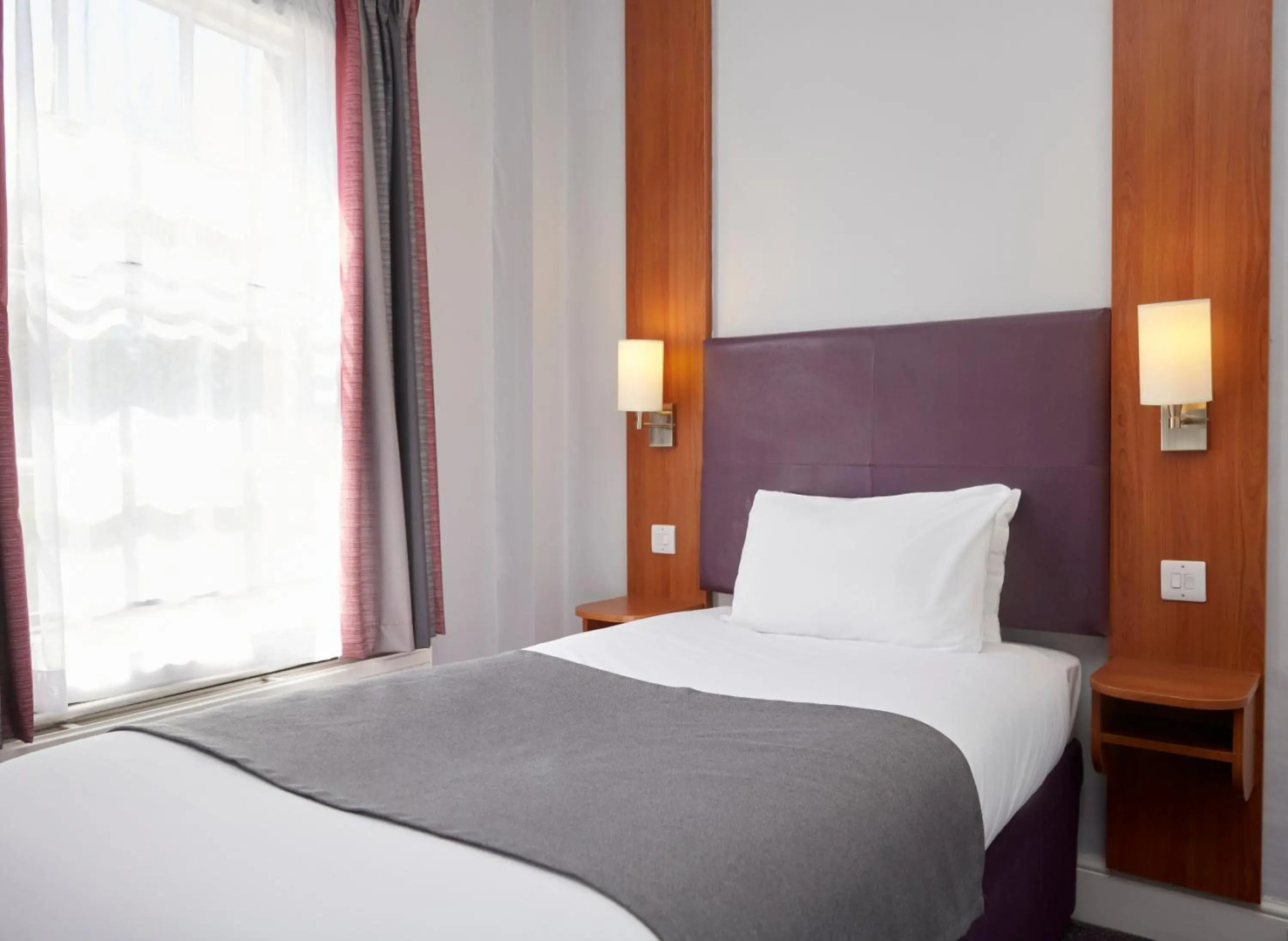 Premier Inn Basingstoke South