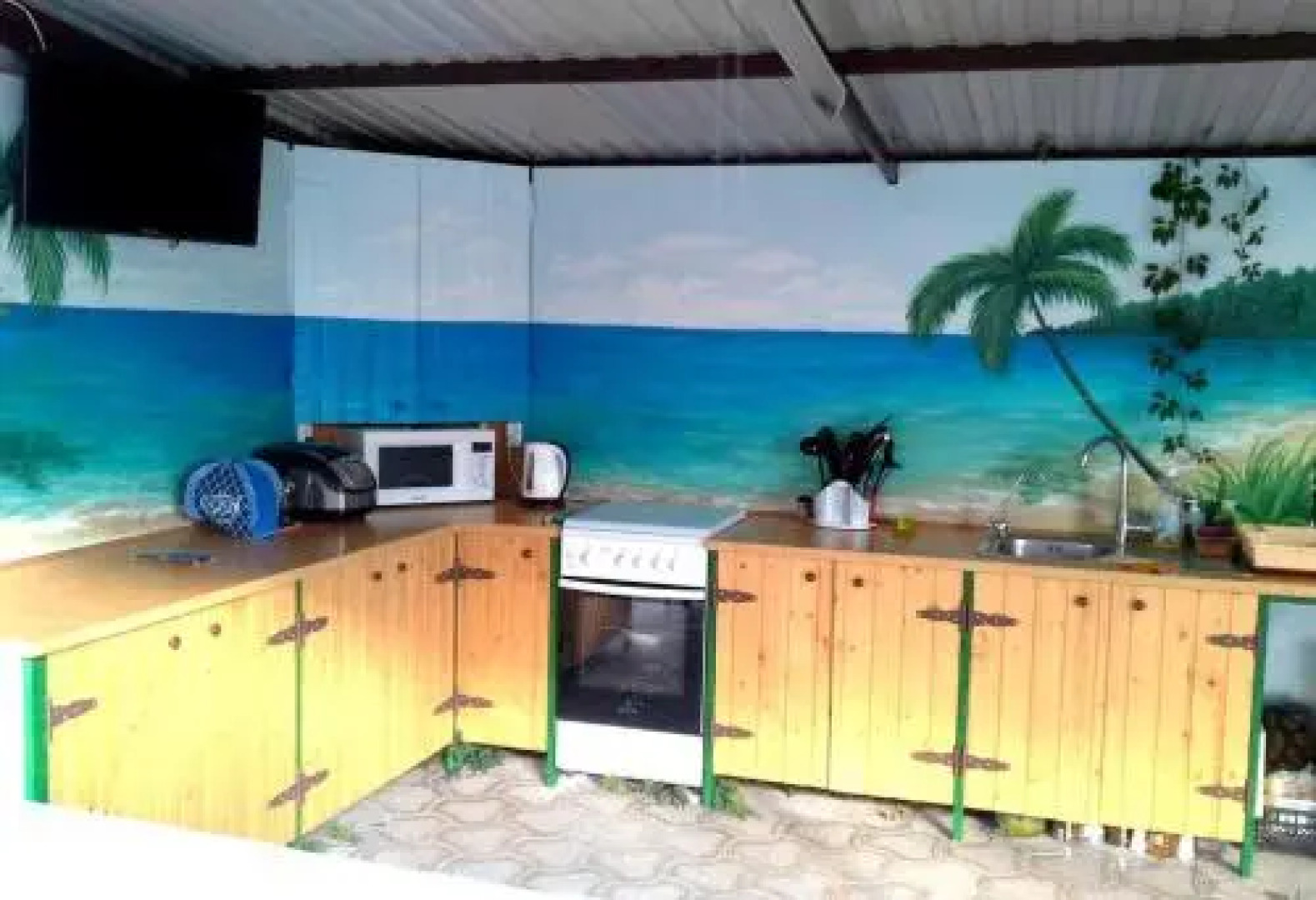 Chastnyy Dom Leto U Morya