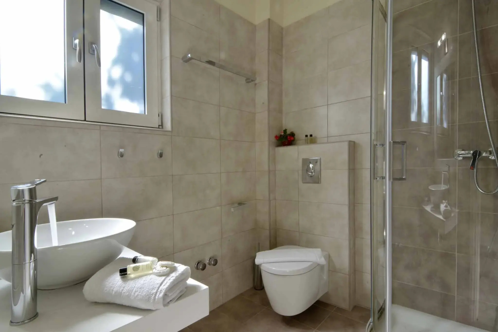 Chrismos Luxury Suites & Studios