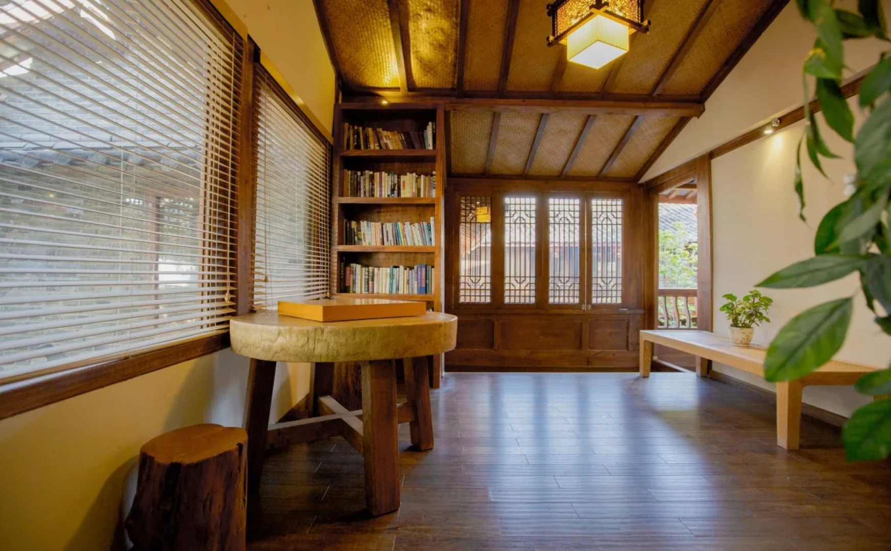 Lijiang Ancient Bridge Inn