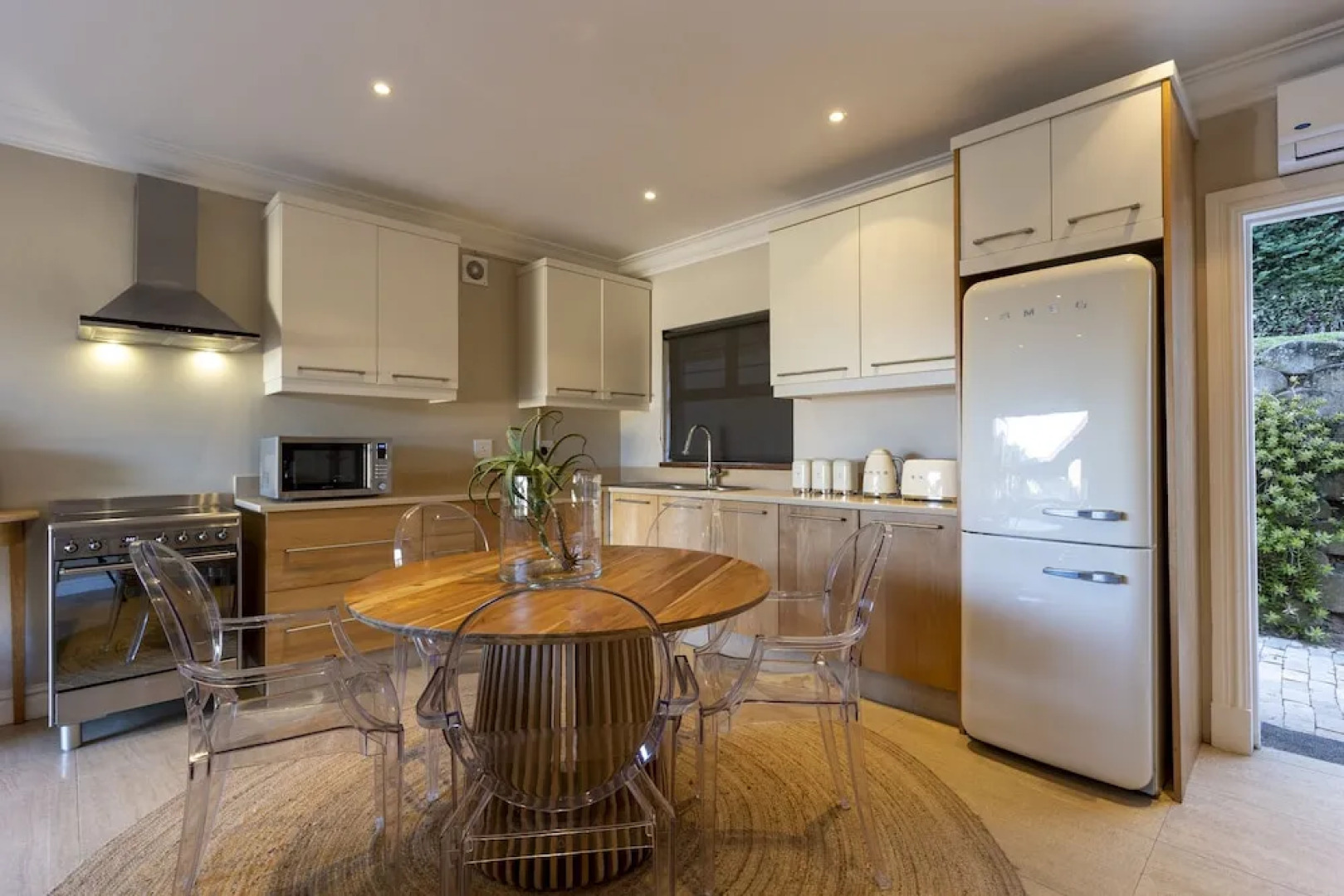 DolphinCoast YOLO Spaces-Ballito Beach House Villa