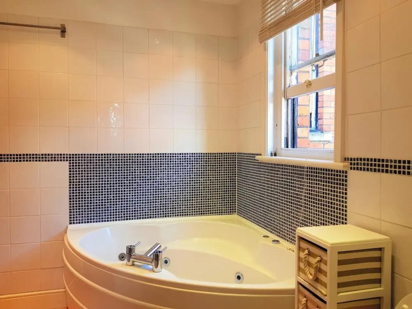 Bath Road Apartments