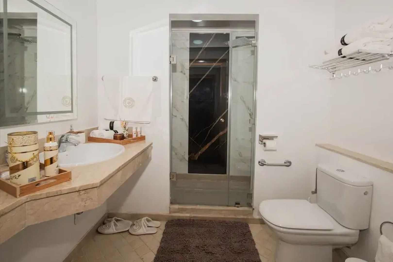 Luxurious Apartment in Sidi Bou Zid With Garden View