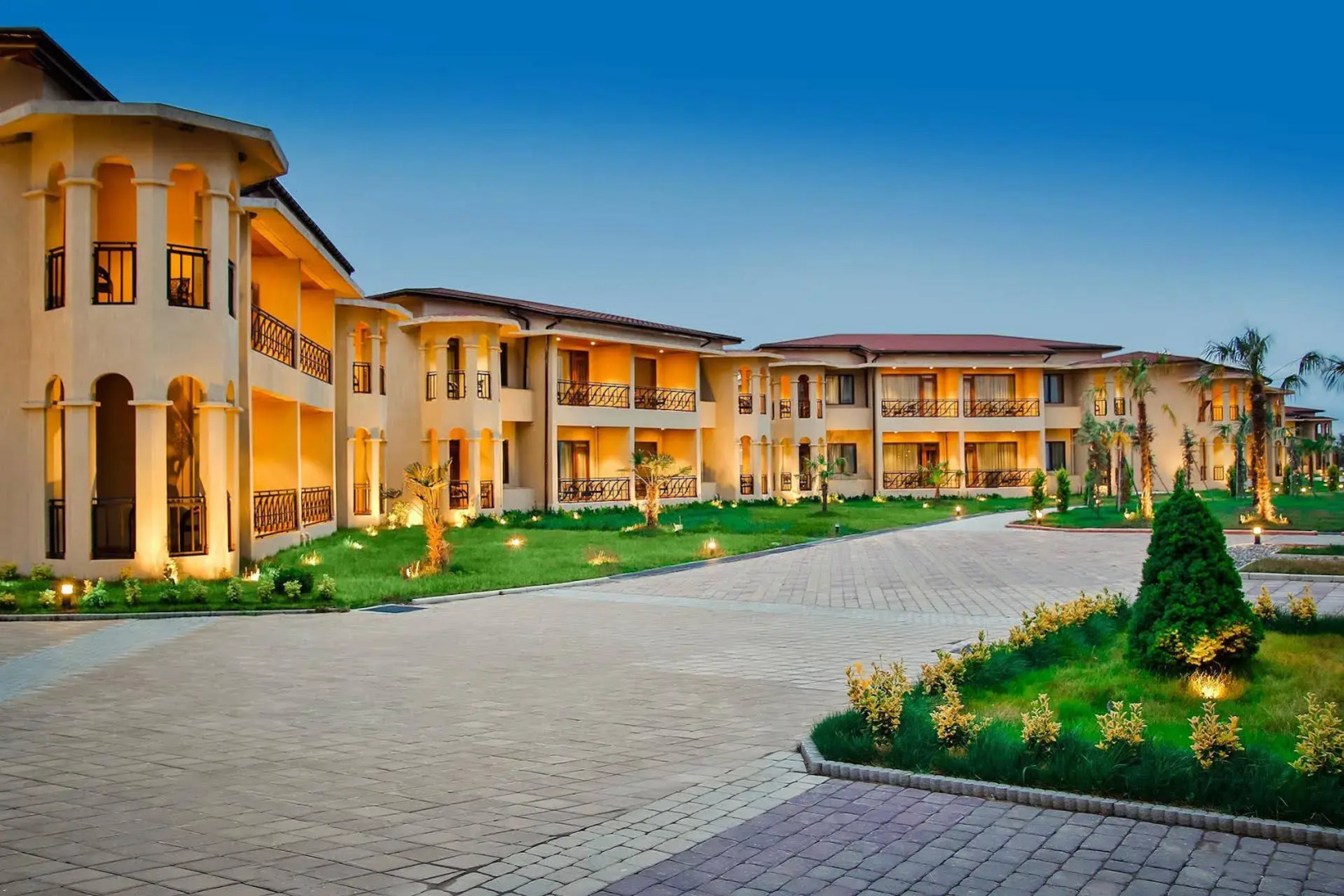 Pratap's Signature Hotel-Resort&Spa