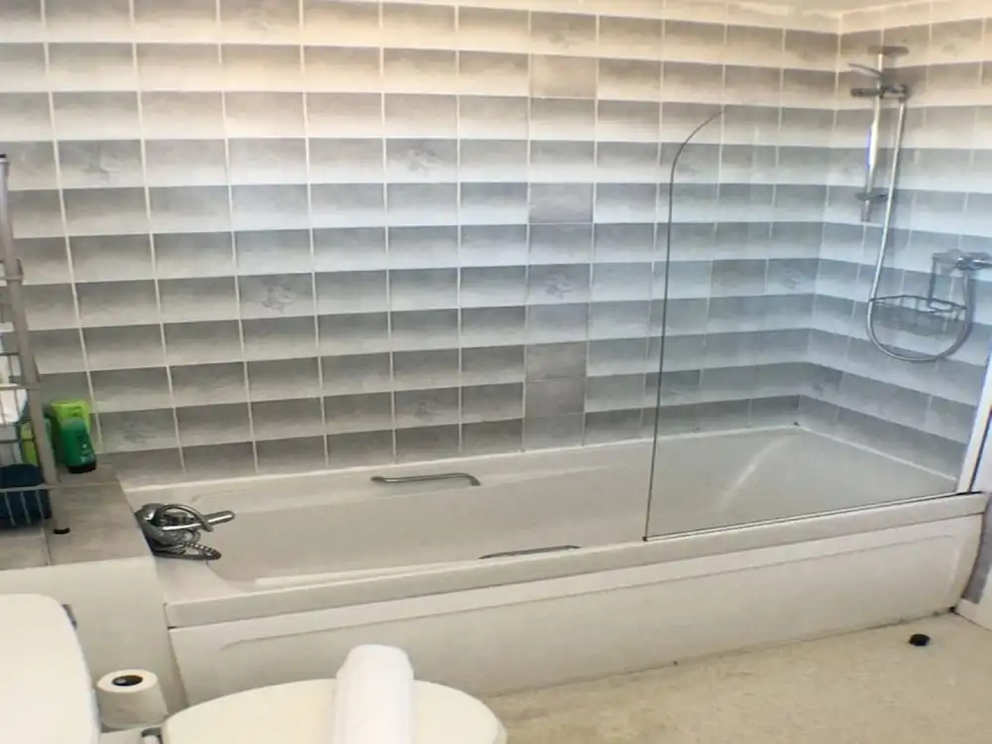 The Scooniehill Residence