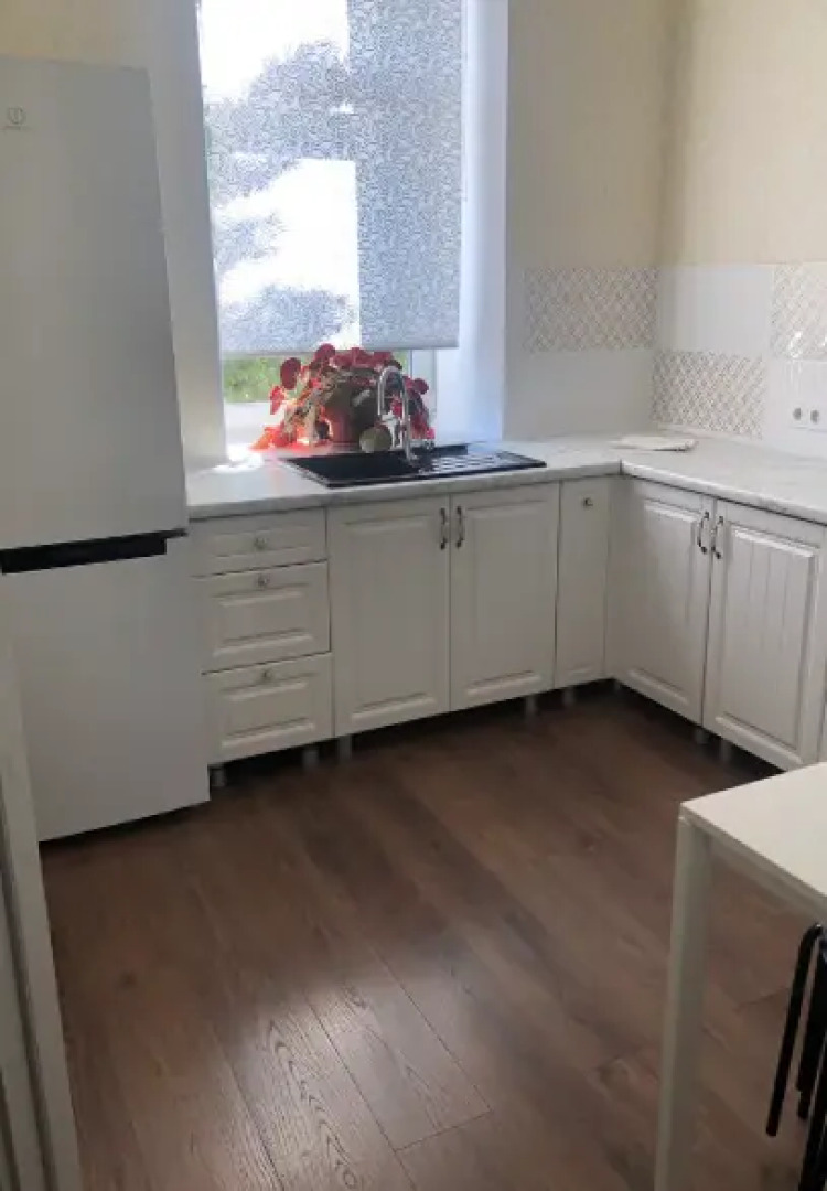 Апартаменты на улице Октябрьской Революции 223