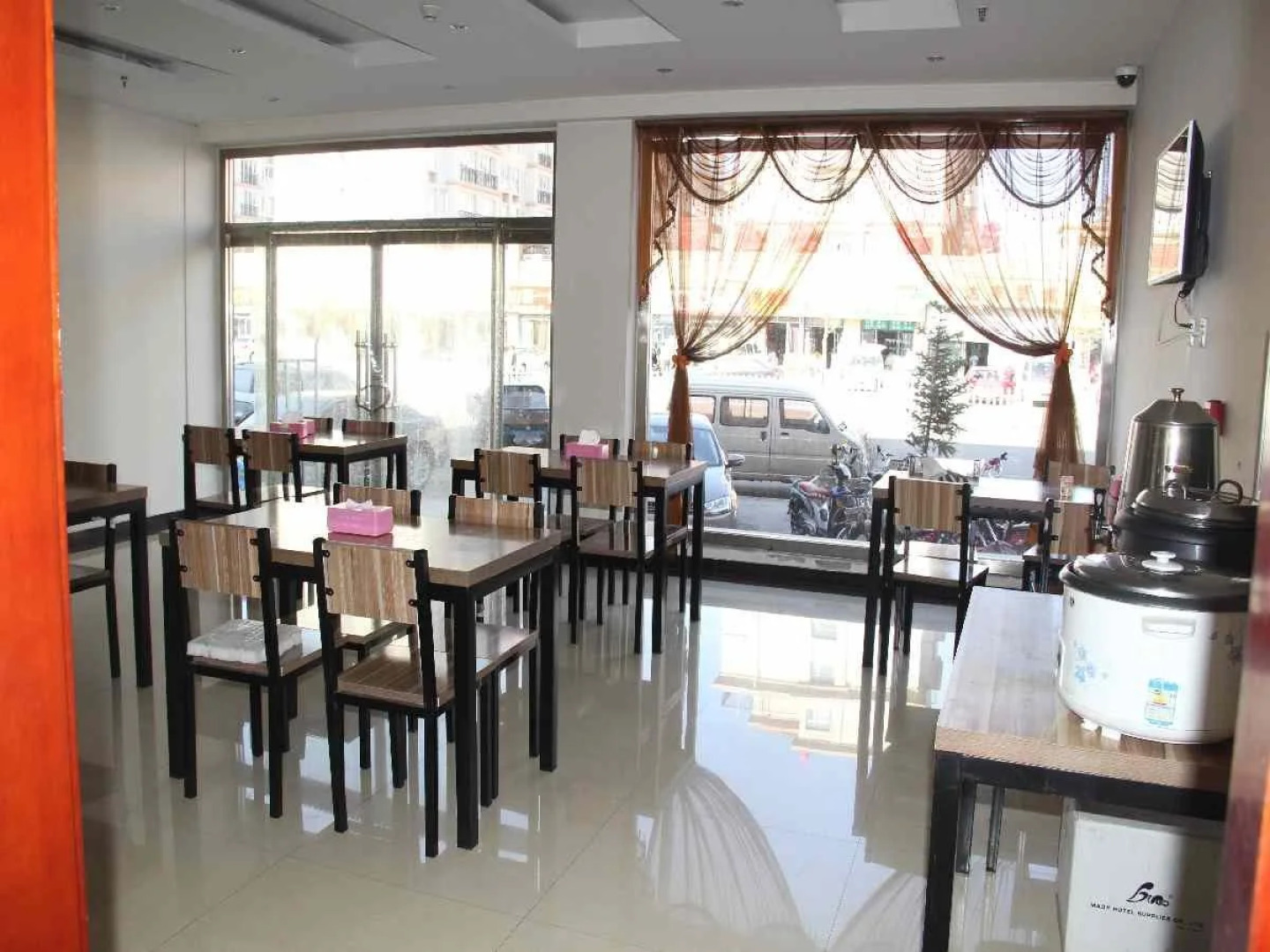 GreenTree Inn Hebei Zhangjiakou Zhangbei Zhongdu Grassland Business Hotel