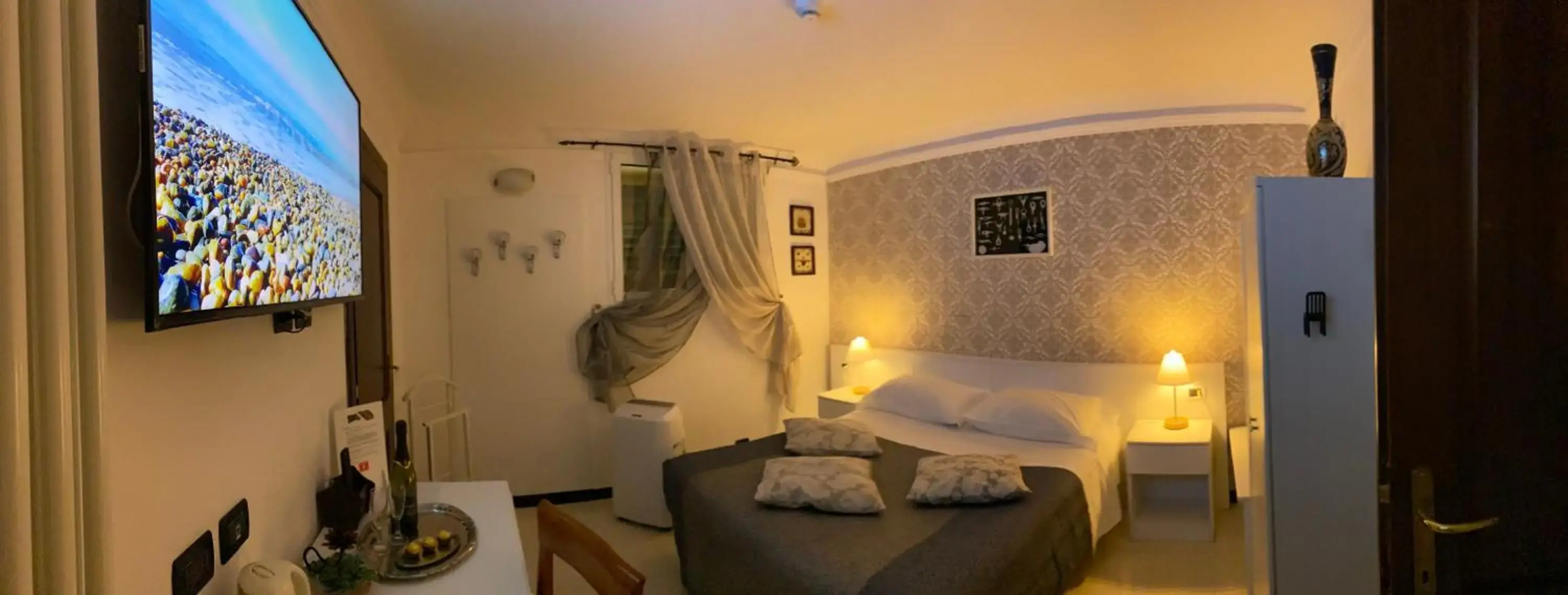 Hotel Actor