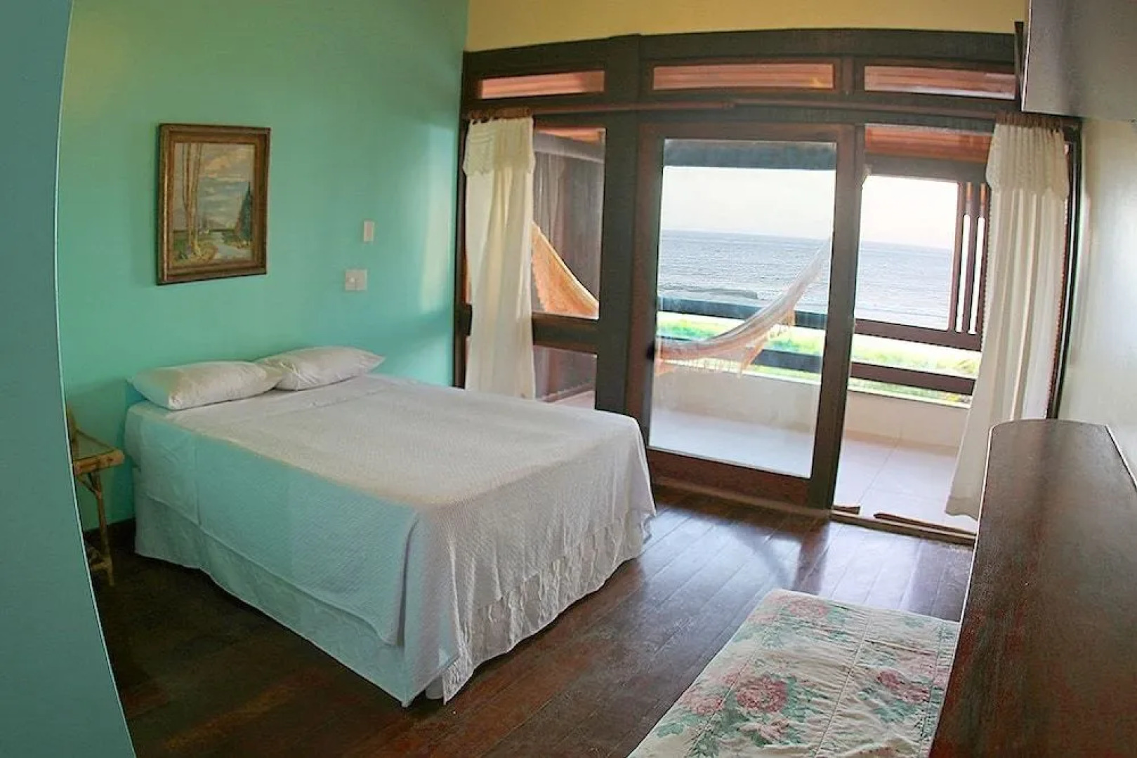 Oceanica 1000 Beachfront Pousada