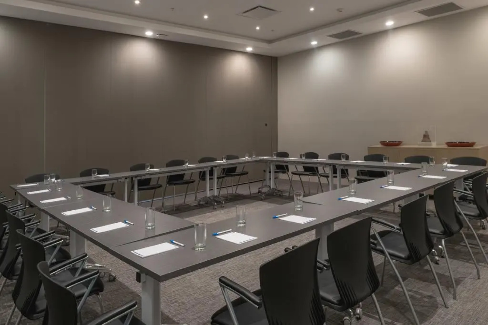 Holiday Inn Express & Suites Silao Aeropuerto - Terminal by IHG