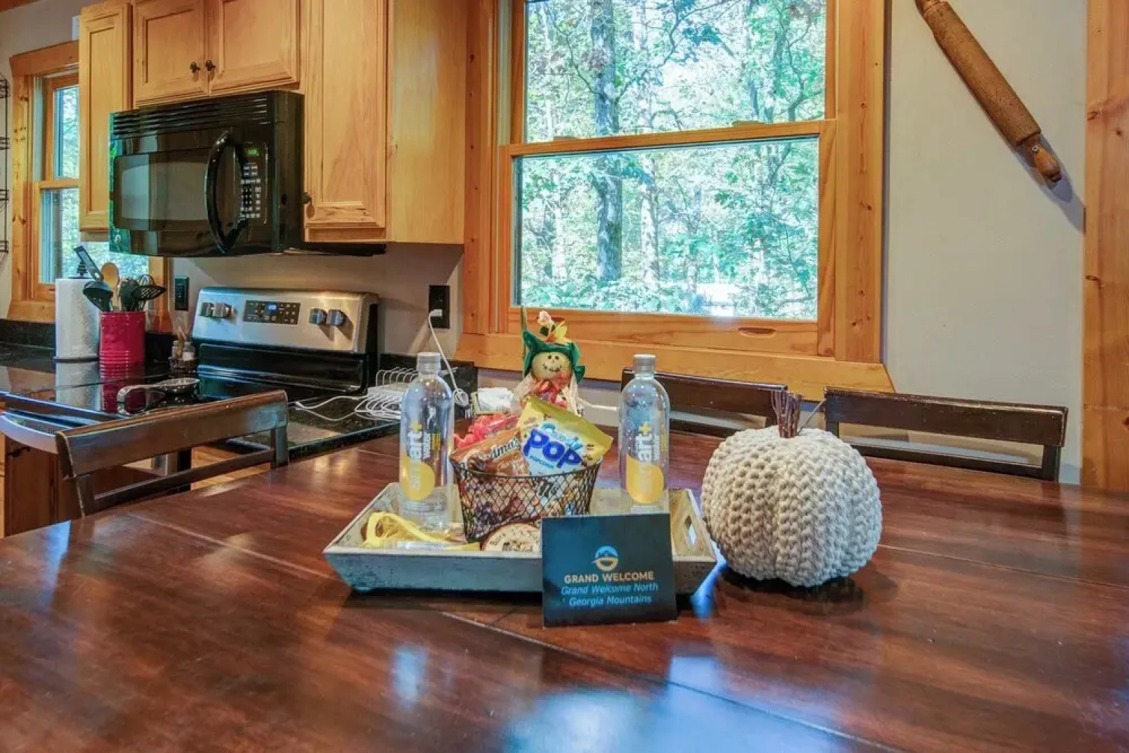 Buck Valley Lodge Mountain Getaway!