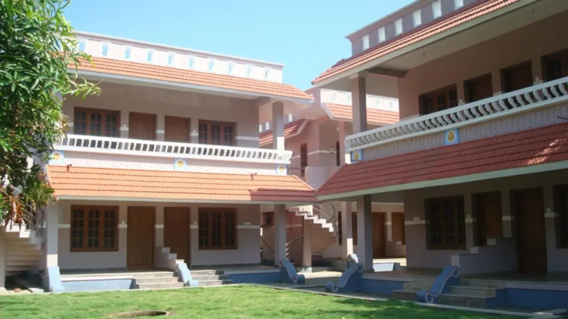 Srishty Garden Resorts