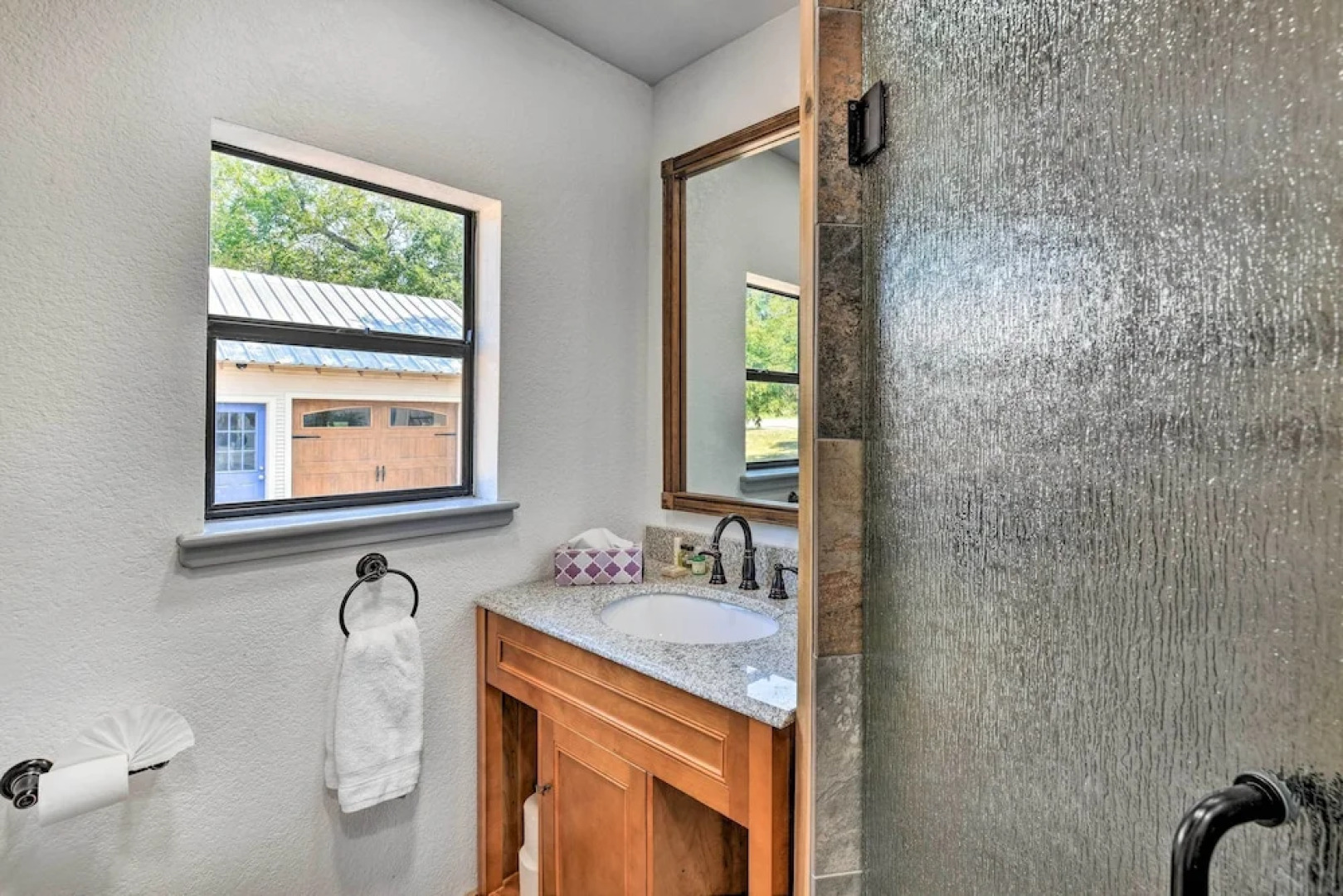 Spacious Glen Rose Home on Paluxy Riverfront