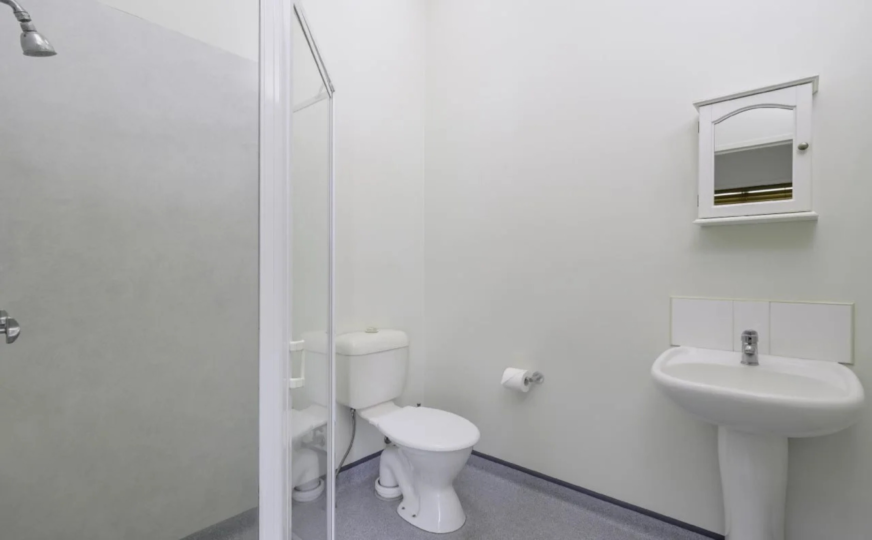 Tin Can Bay's Sleepy Lagoon Motel