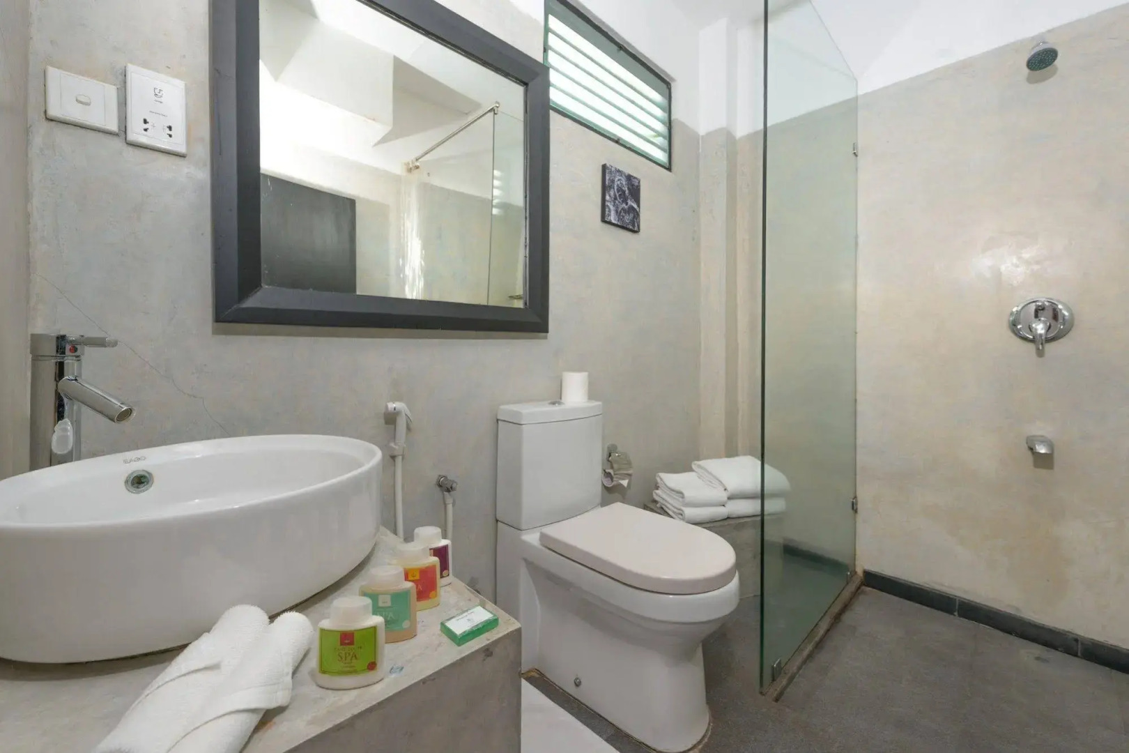 Cantaloupe Aqua Beach Club Hotel