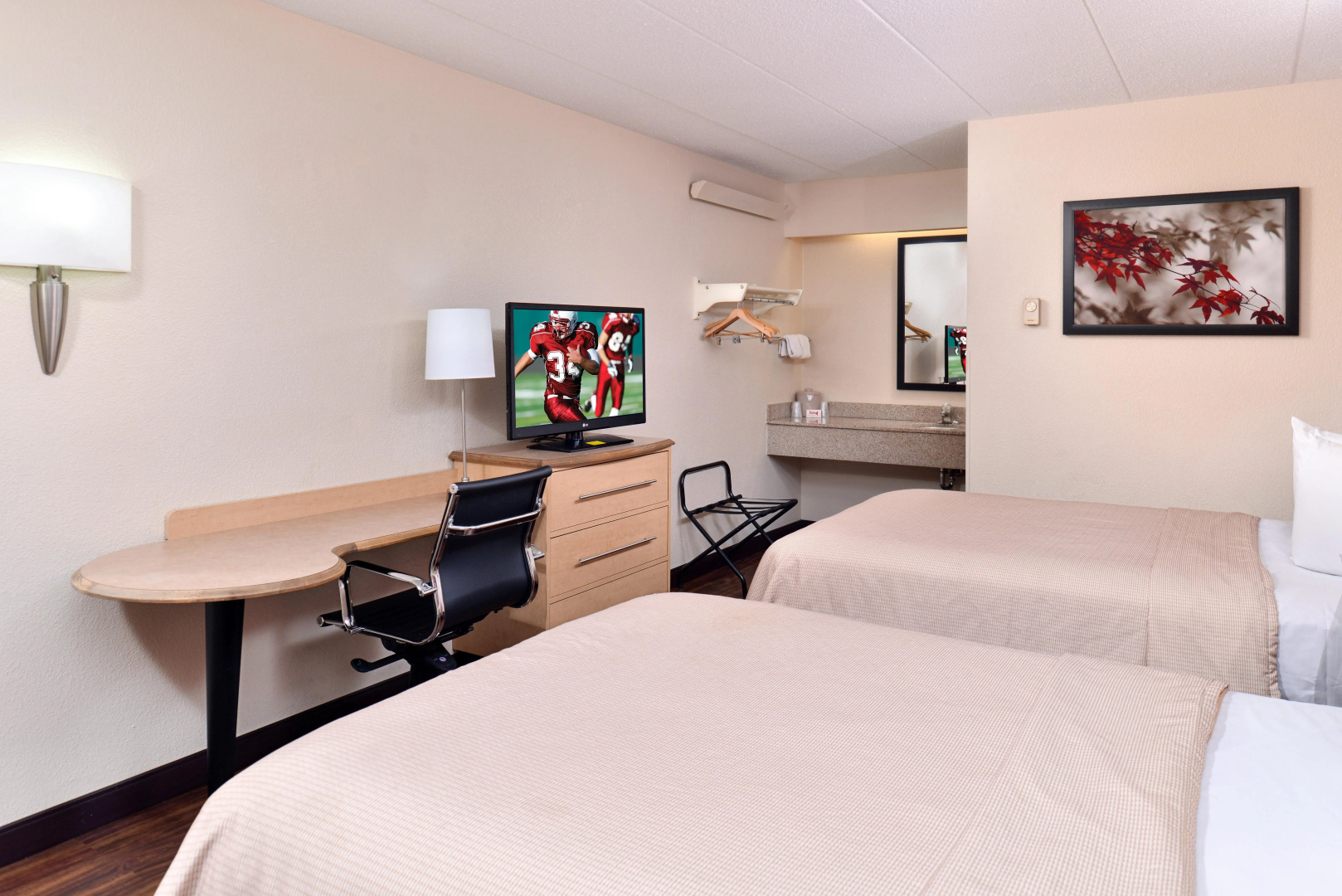 Super 8 by Wyndham Deerfield/Northbrook