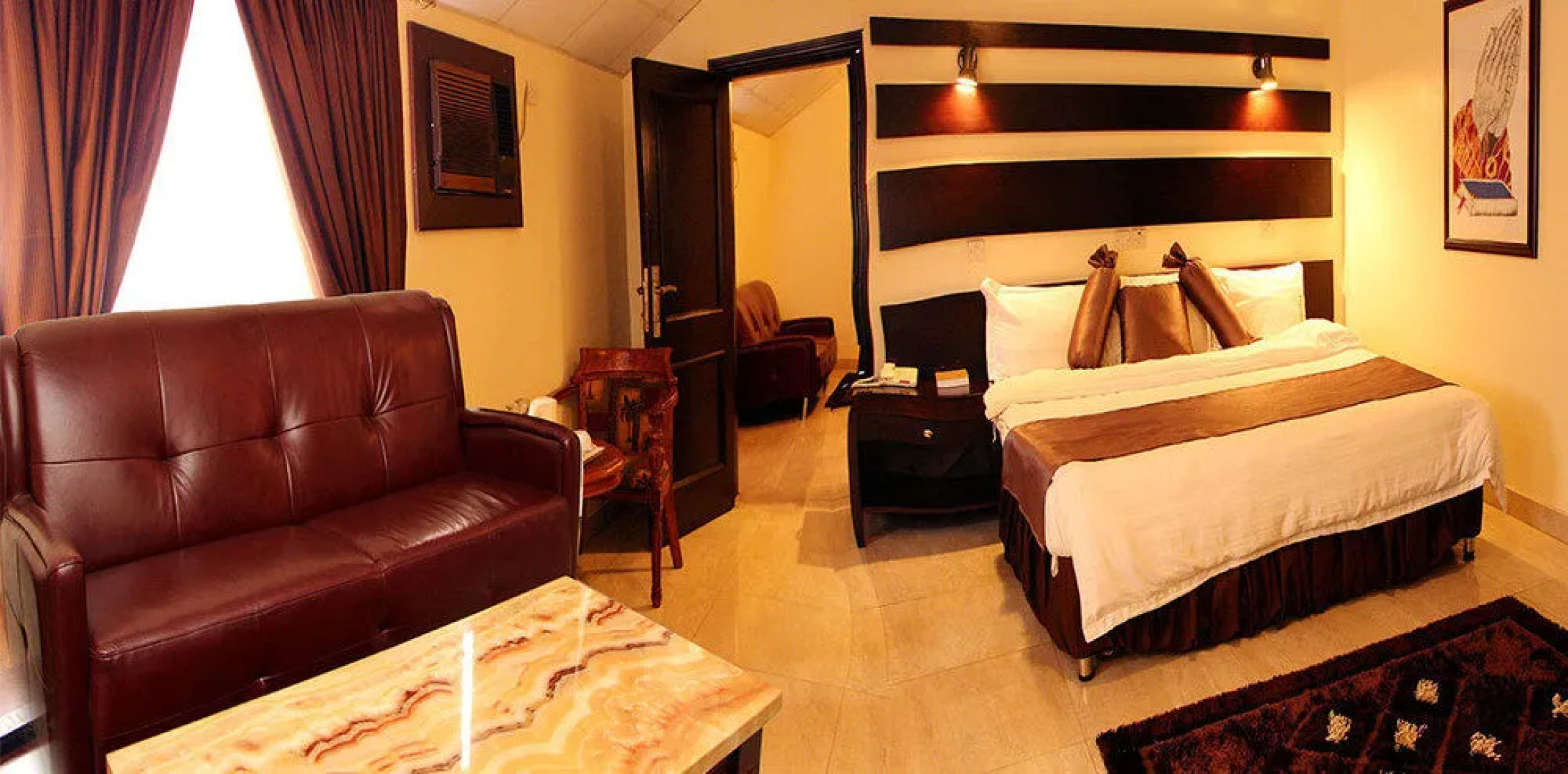 Rockview Hotel Festac