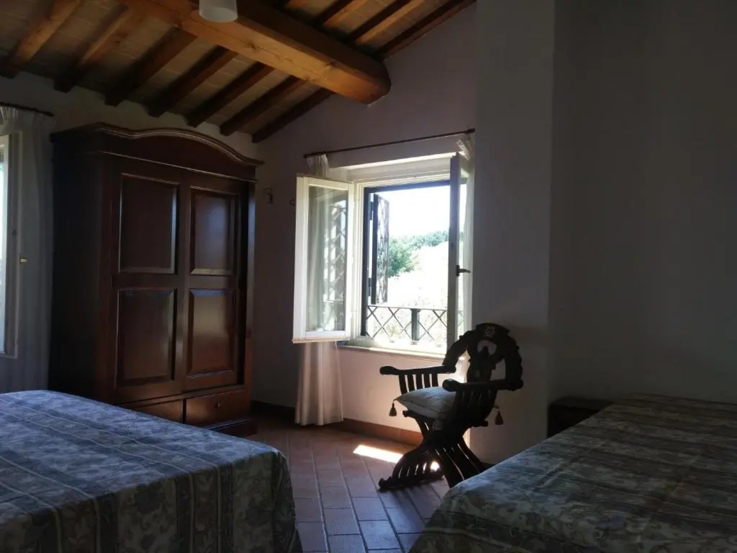 Villetta sui colli nelle Marche