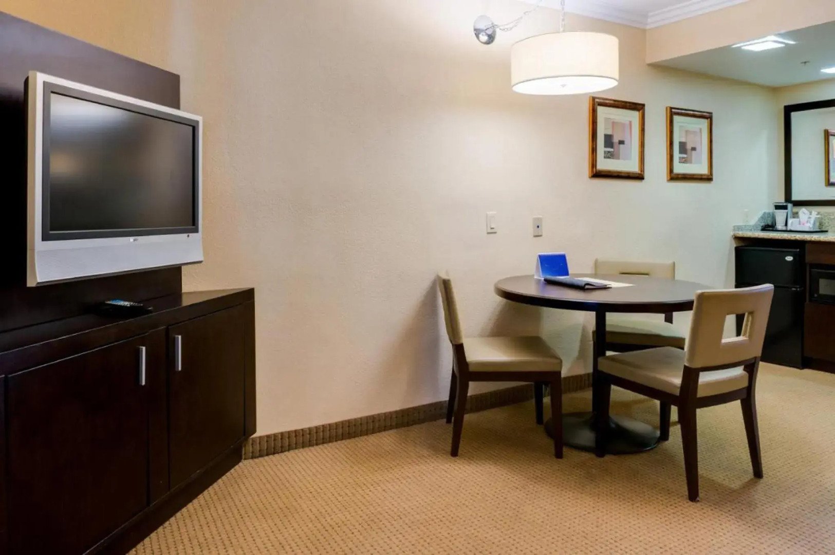 The Buena Park Grand Hotel & Suites