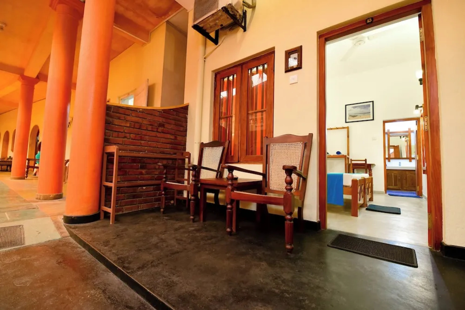 International Beach Hotel