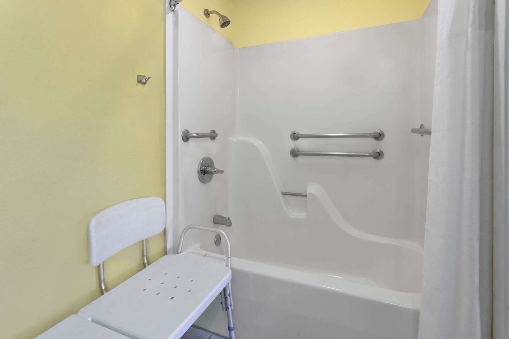 Super 8 by Wyndham Breaux Bridge