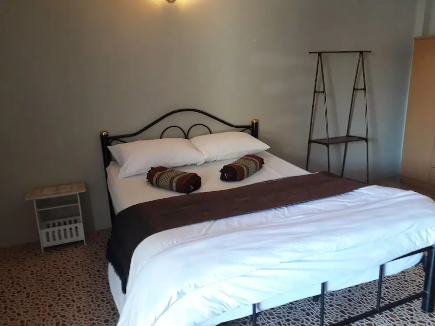 At Puangpetch Mukdahan