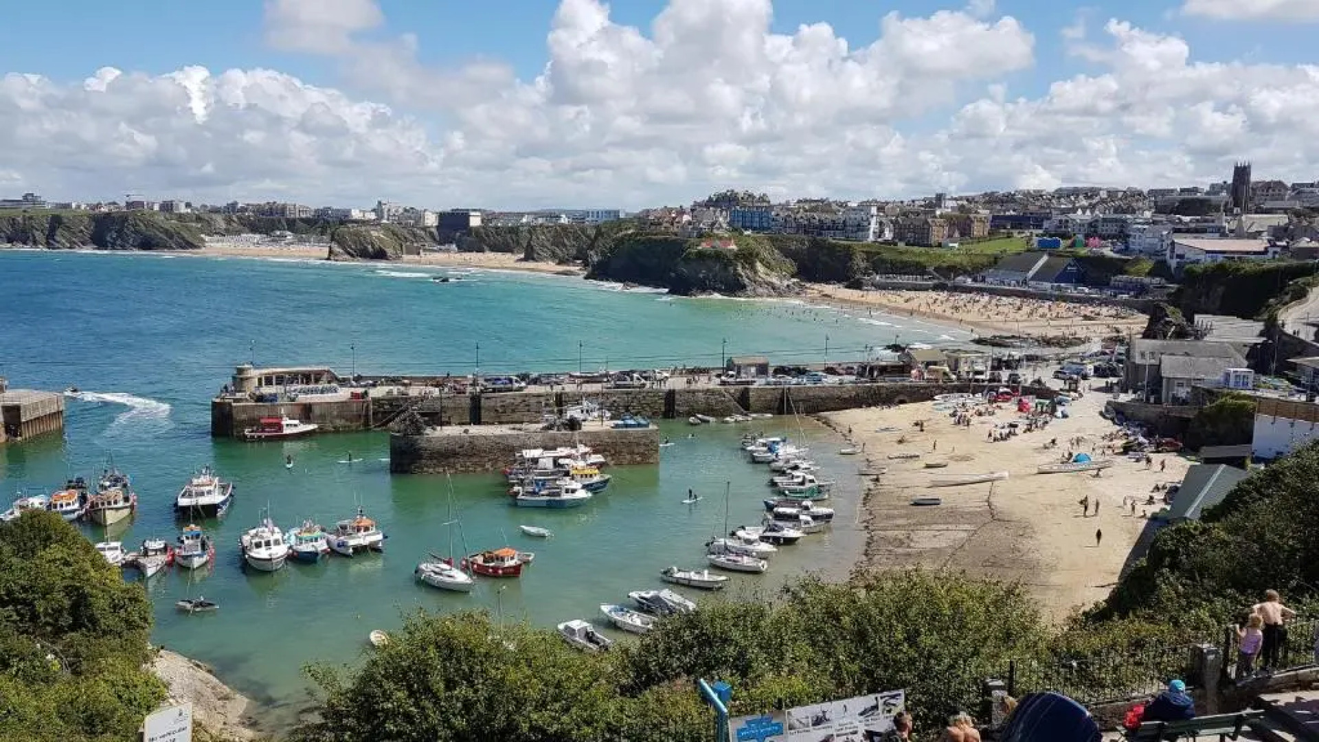 OYO Minerva Guesthouse