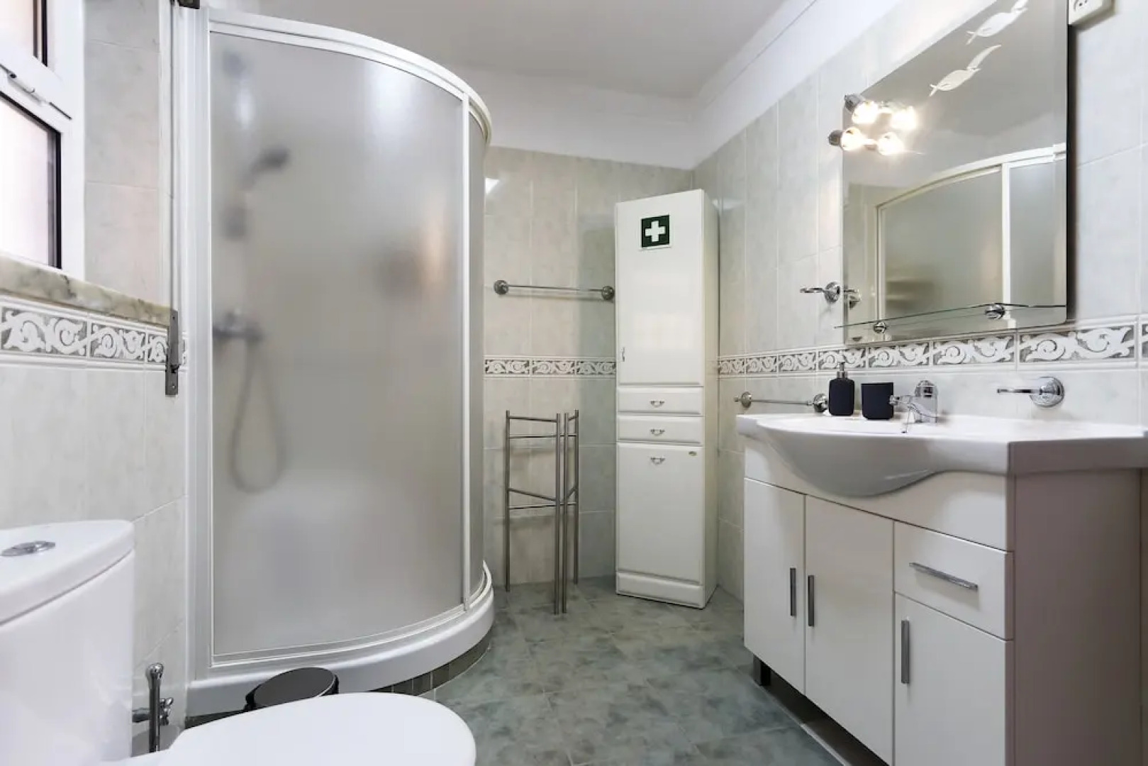 Santa Maria Villa With Pool by Homing