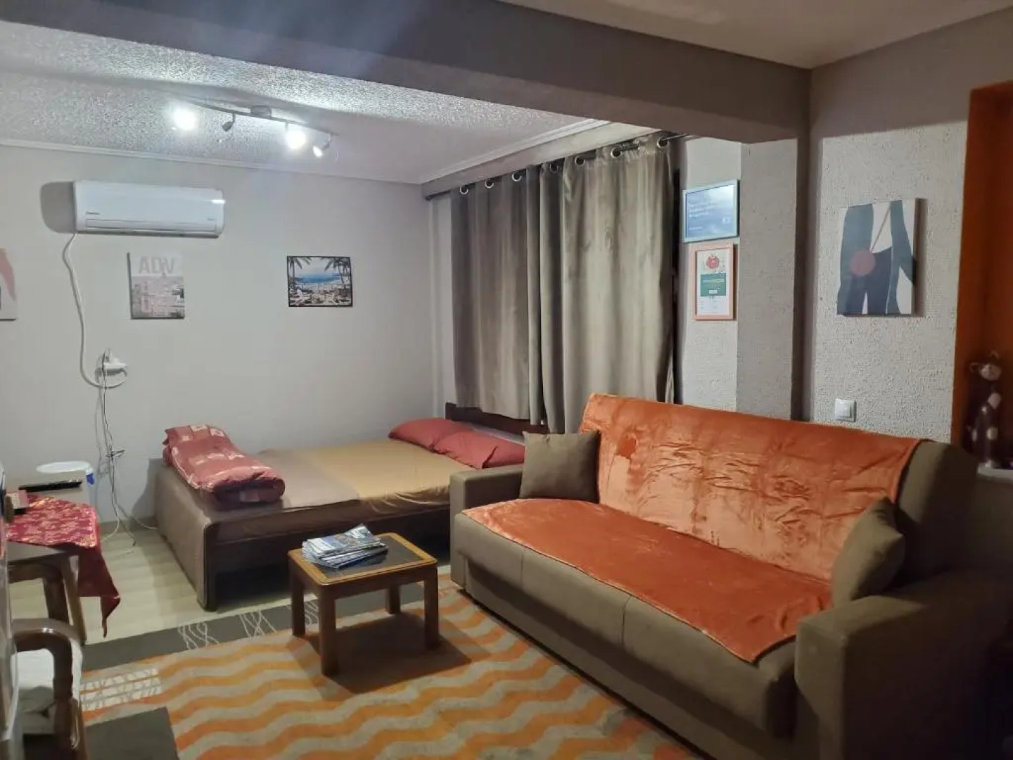 Terrace Roof Room @ Koridallos Metro St. & Piraeus Port