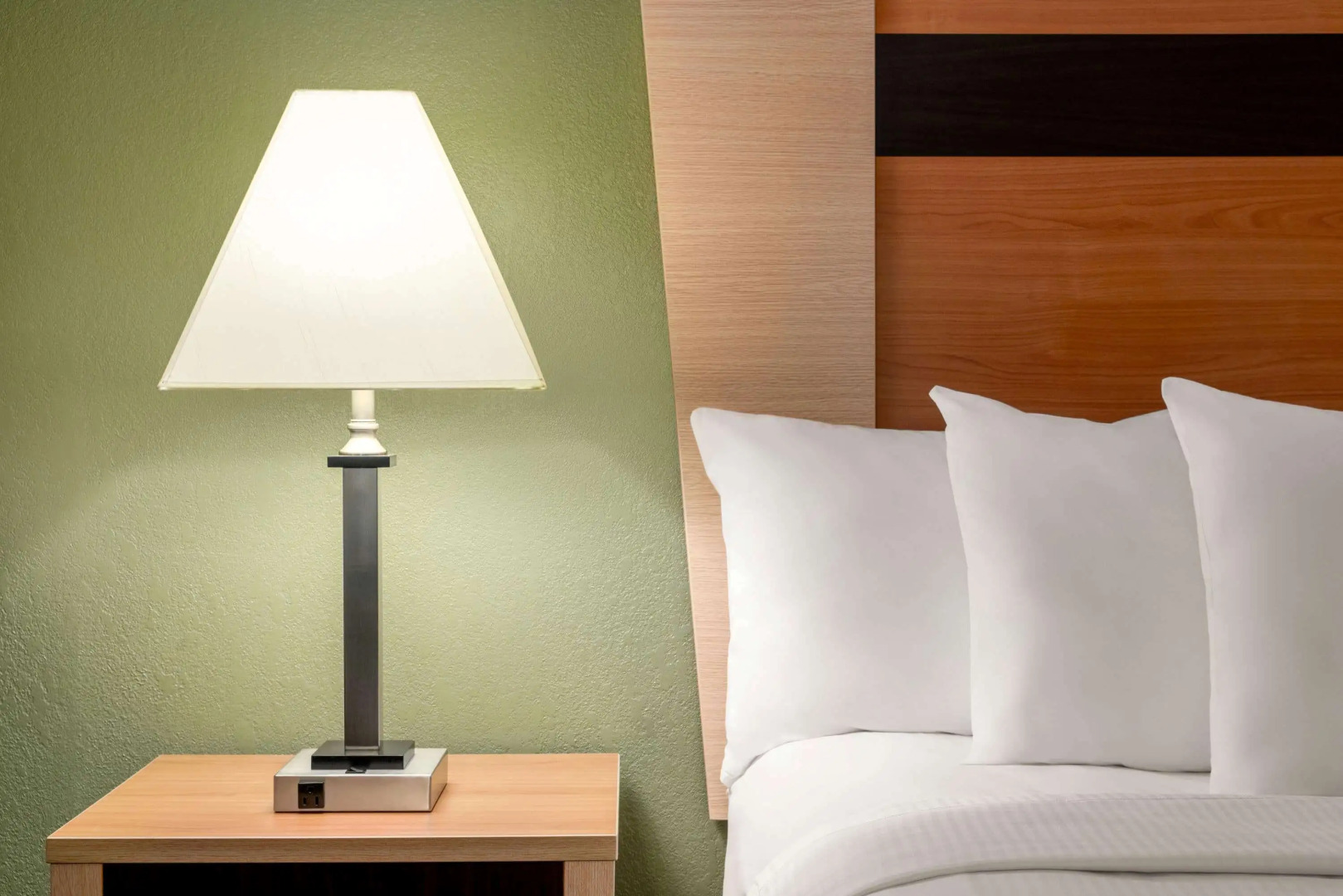 Baymont by Wyndham North Dartmouth / Fall River