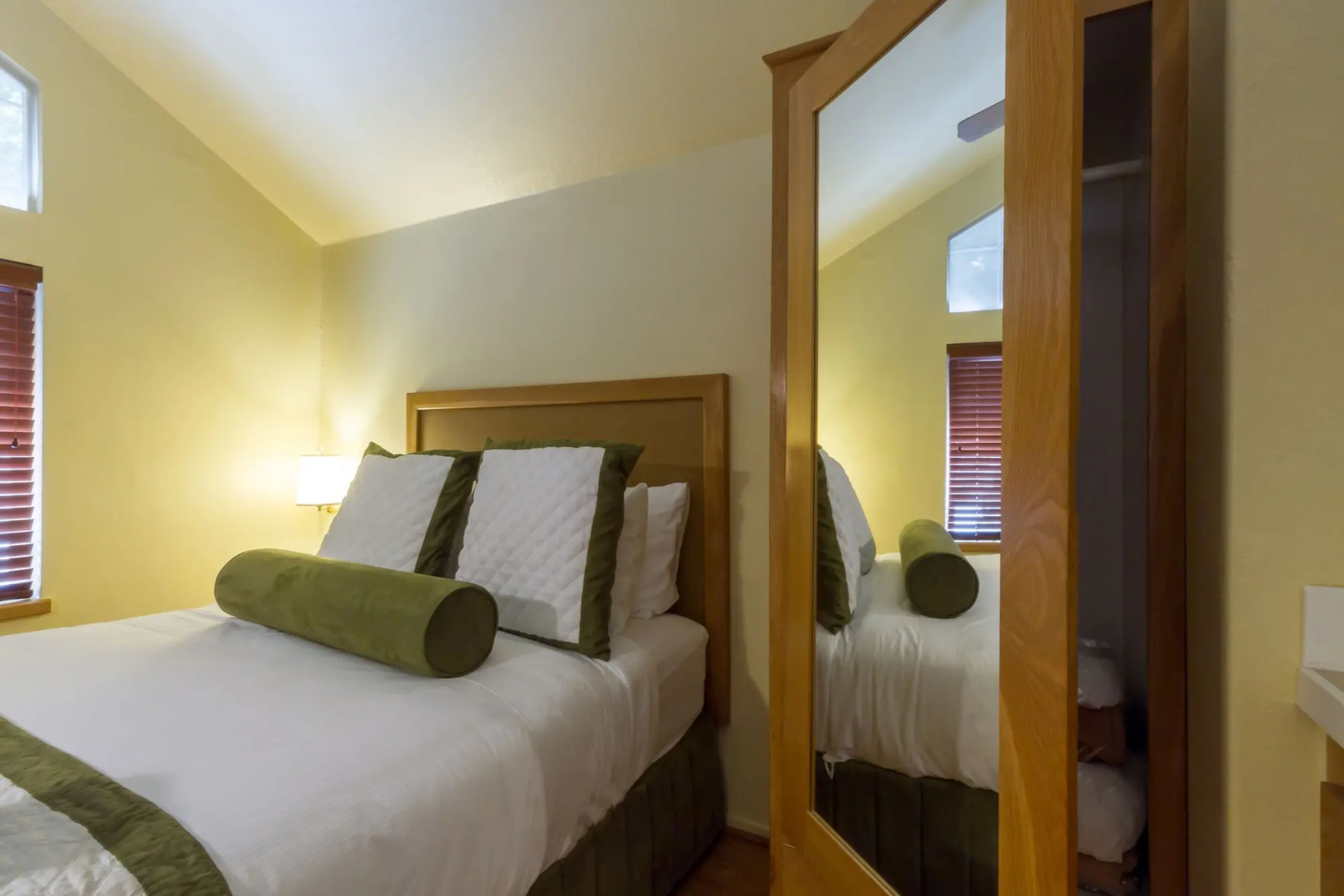 RiverPointe Napa Valley Resort