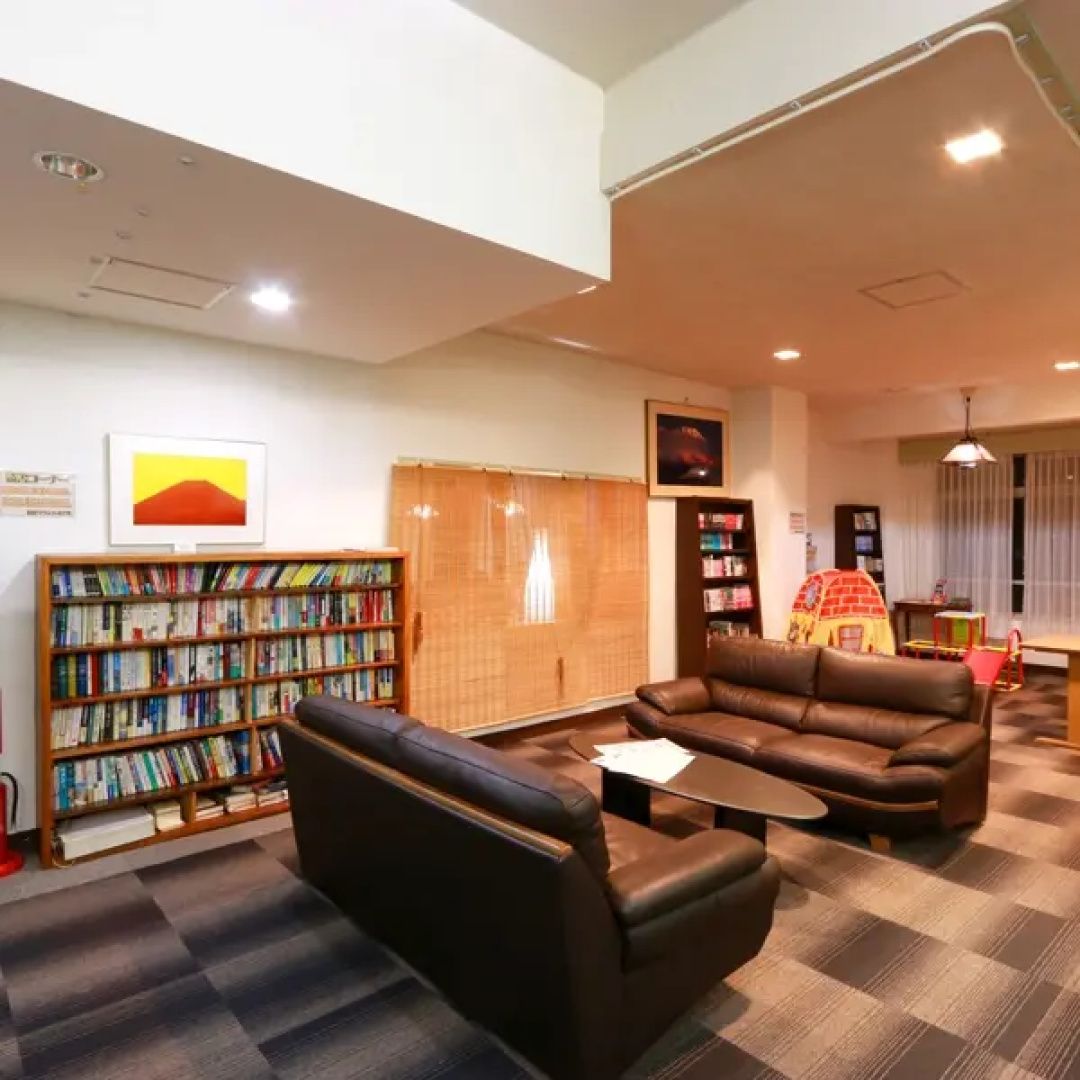 Shoji Mount Hotel