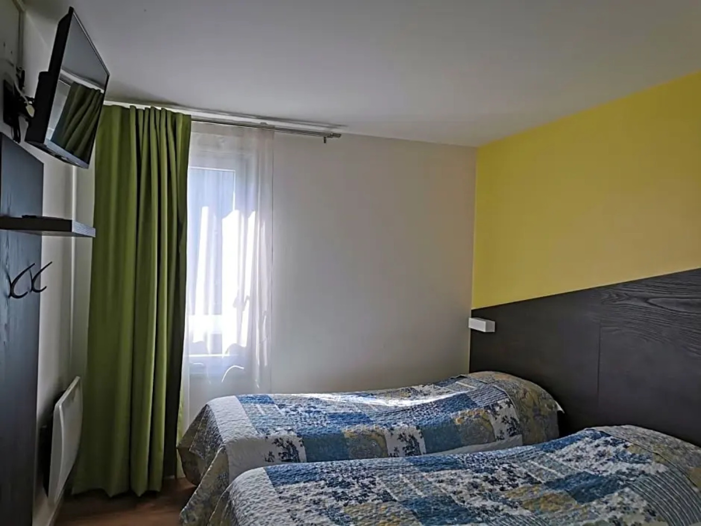 Fasthotel Paris Ouest Bouafle