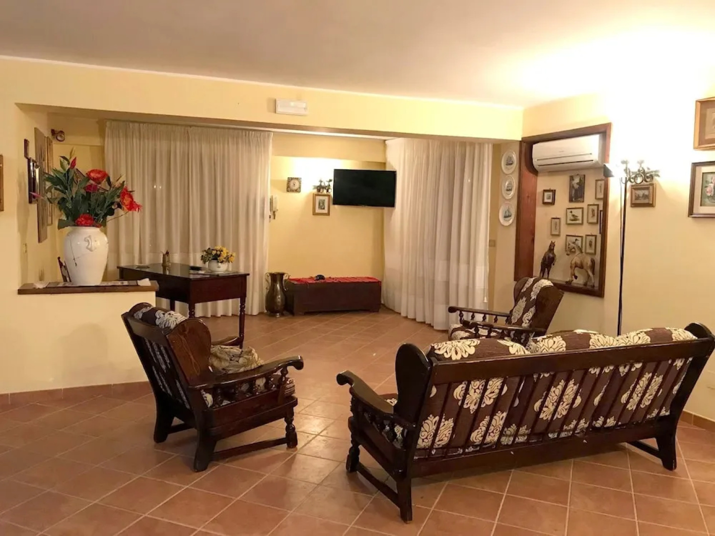 Property With 2 Bedrooms in Campobello di Licata, With Pool Access, En