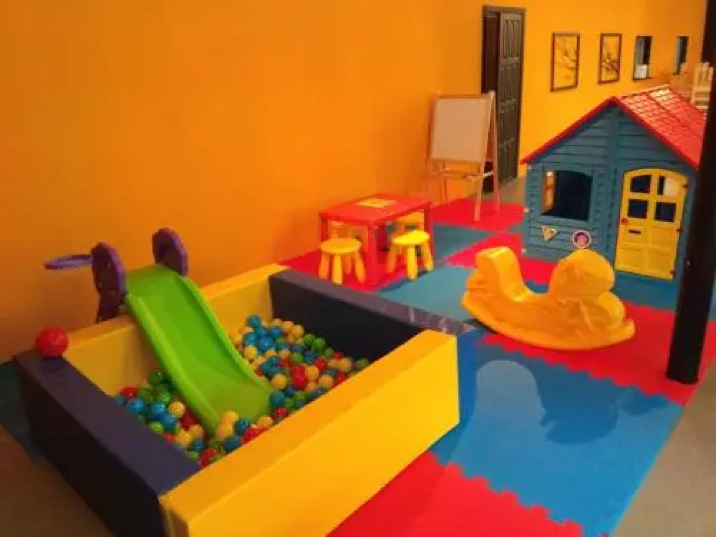 Pihtoviy Bor Hotel