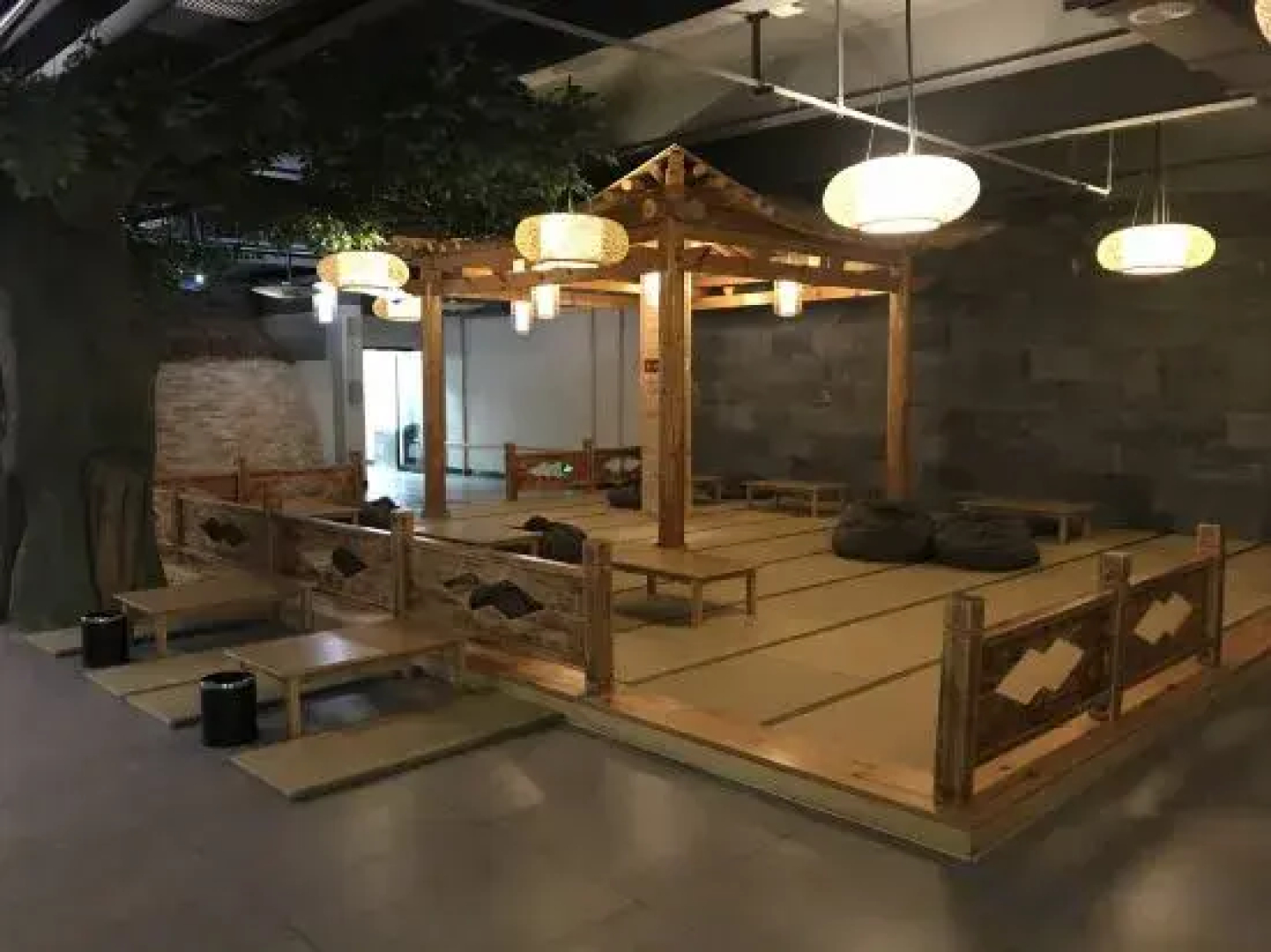 Yuxian Zixuan International Hotel