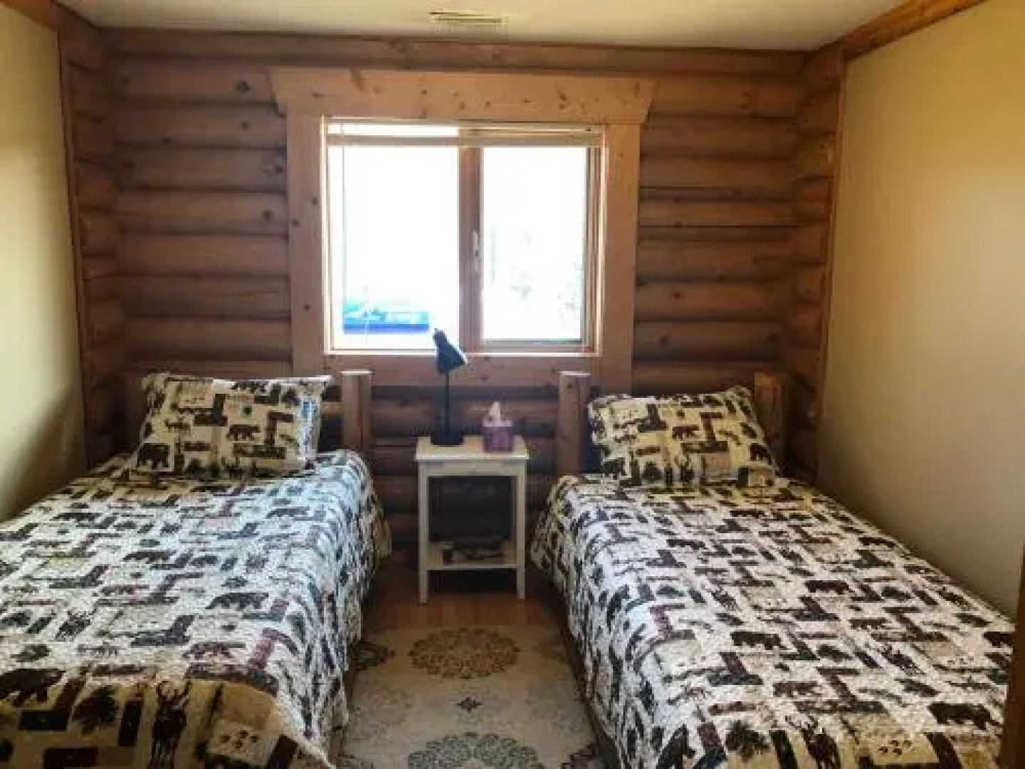 Folding Mountain B & B