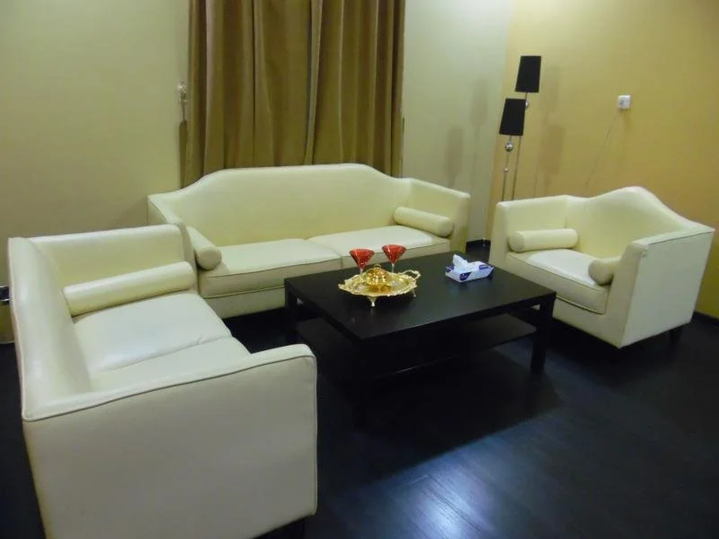 Madaen 1 Hotel