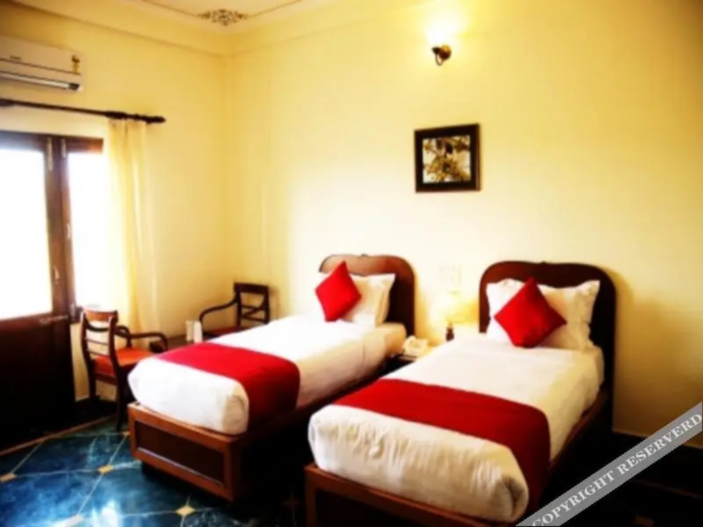 Hotel Surya Vilas Palace