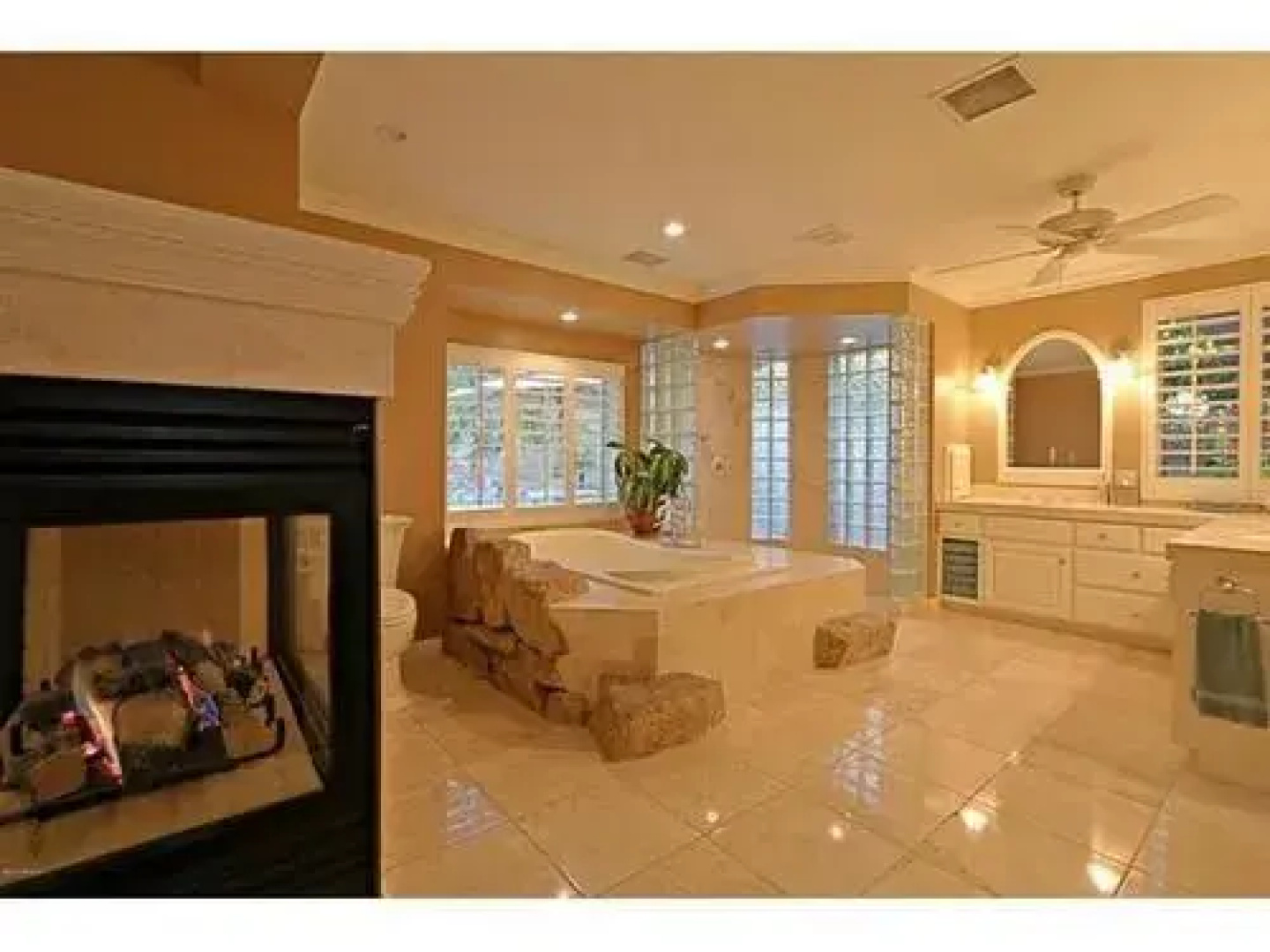 Paradise Valley Homes