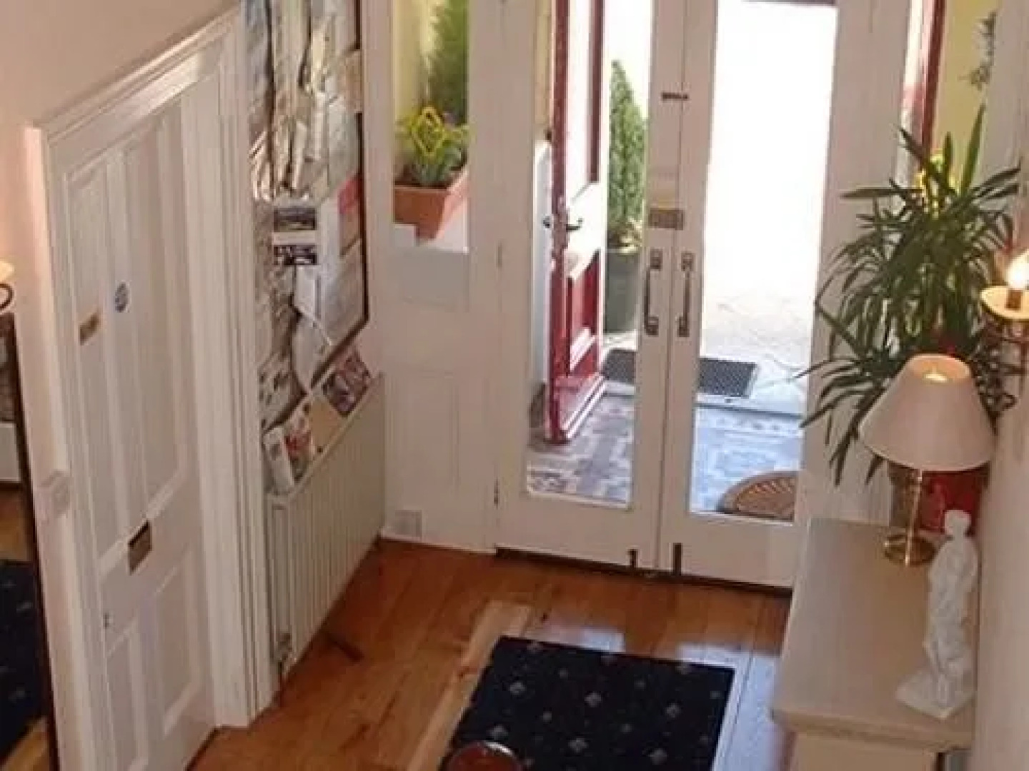 Clarmont Guest House