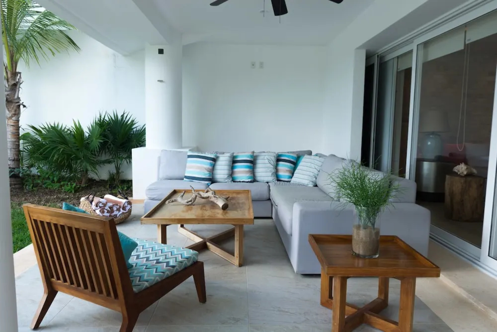 Casa Caleta, Surrounded by Nature, Ideal for Large Groups