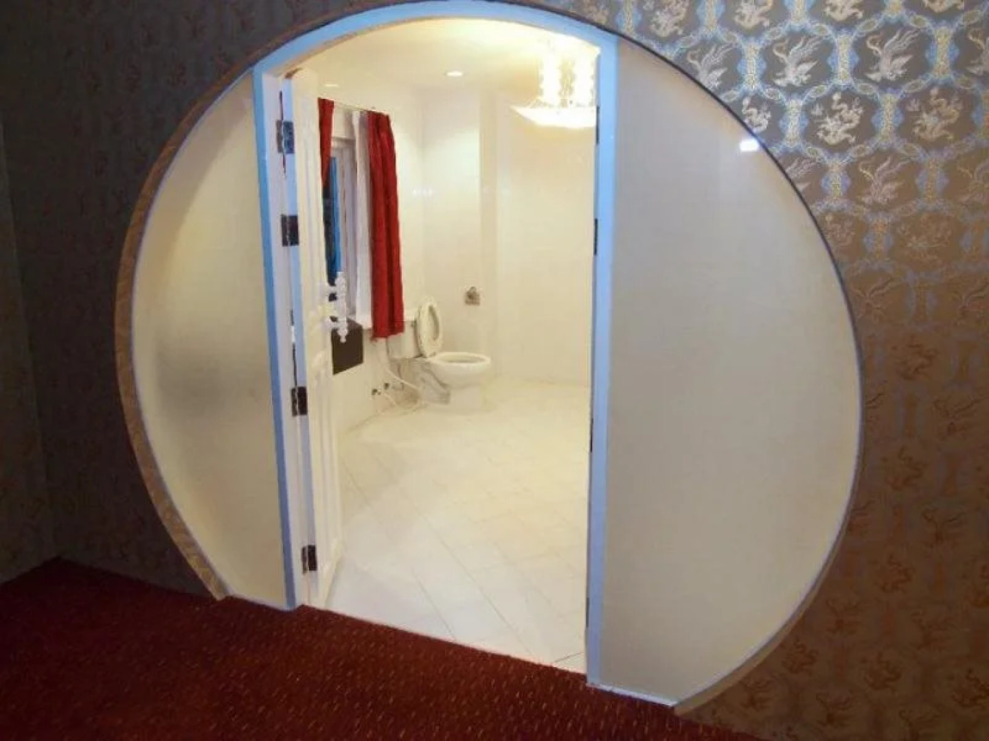 Aunruen Residence & Restaurant