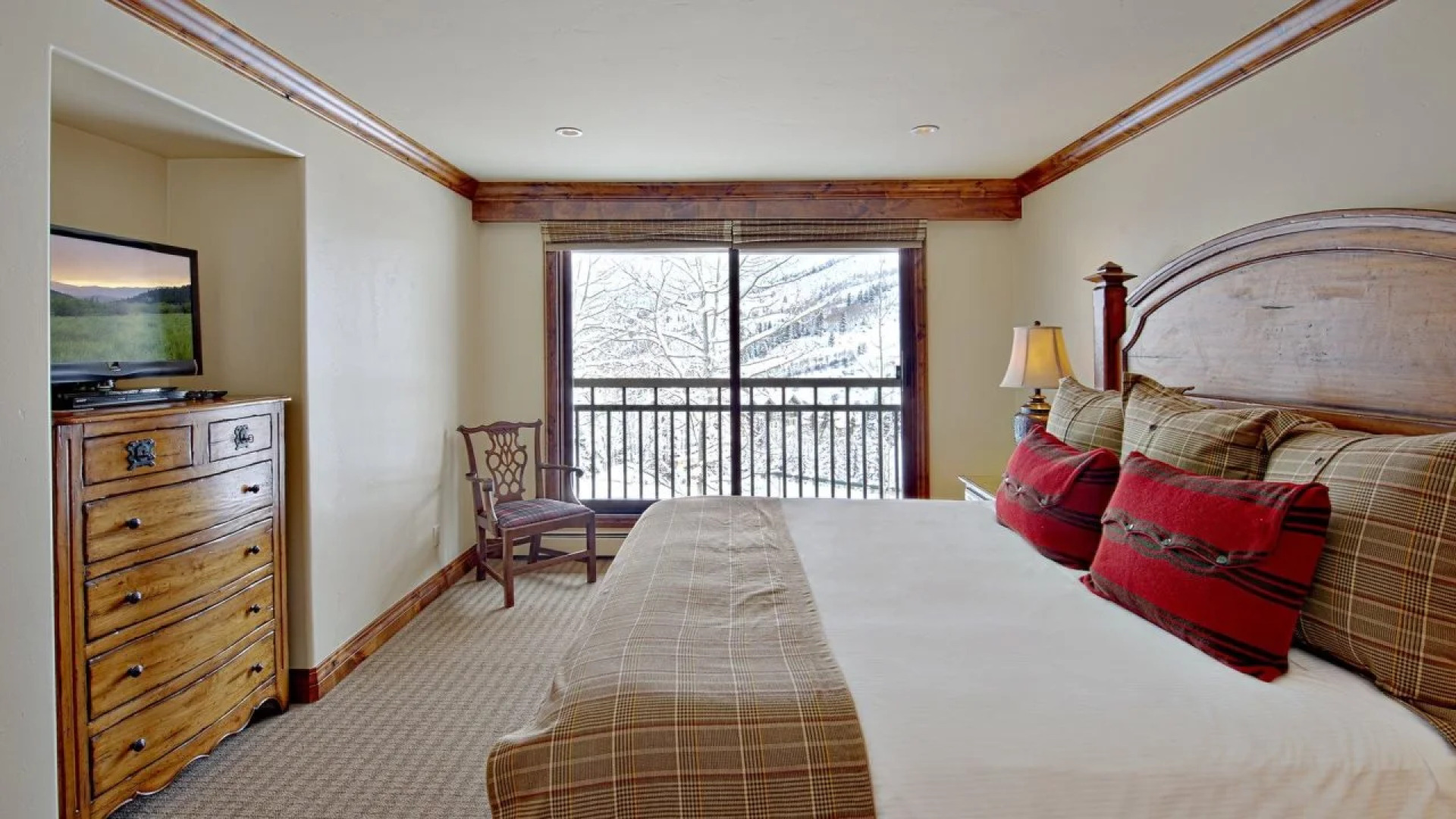 The Pines Lodge, A RockResort