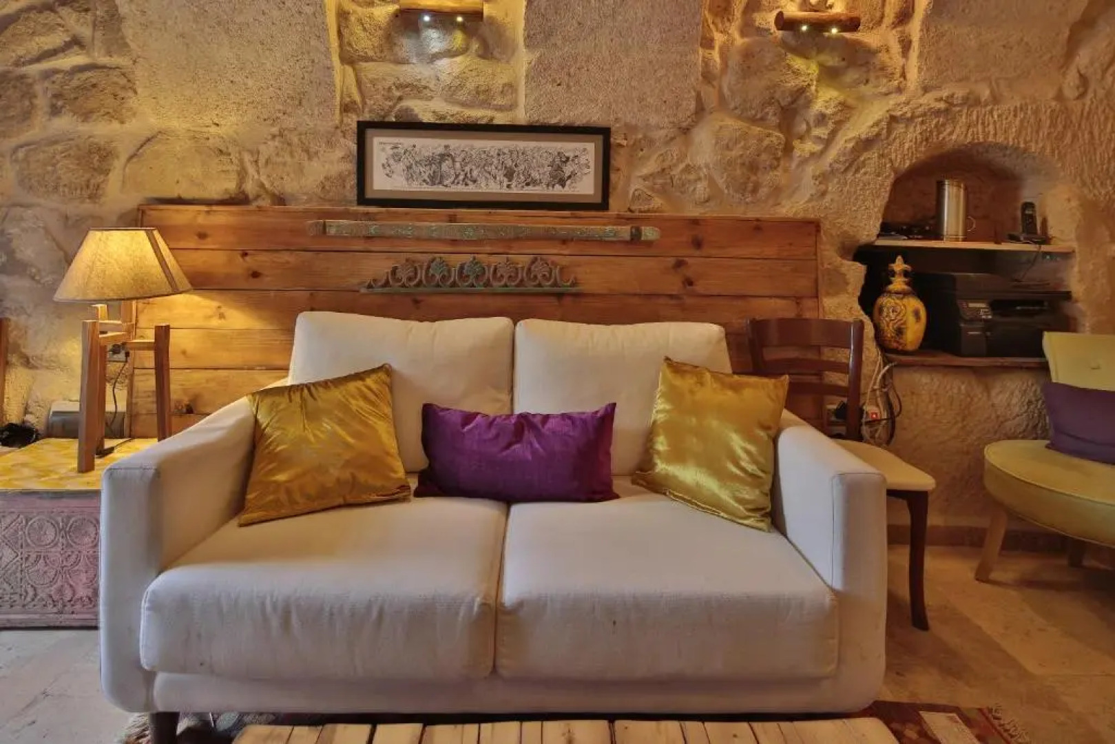 Elaa Cave Hotel