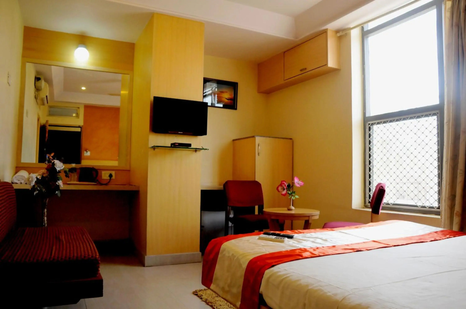 Suvarna Residency
